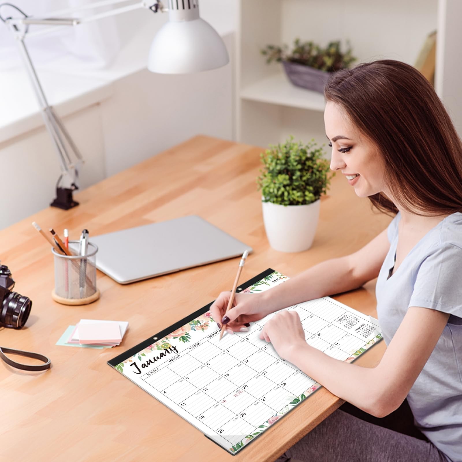 2026 Desk Calendar – Jan 2026 – Dec 2026, 12 Months Large Monthly 17″ x 12″