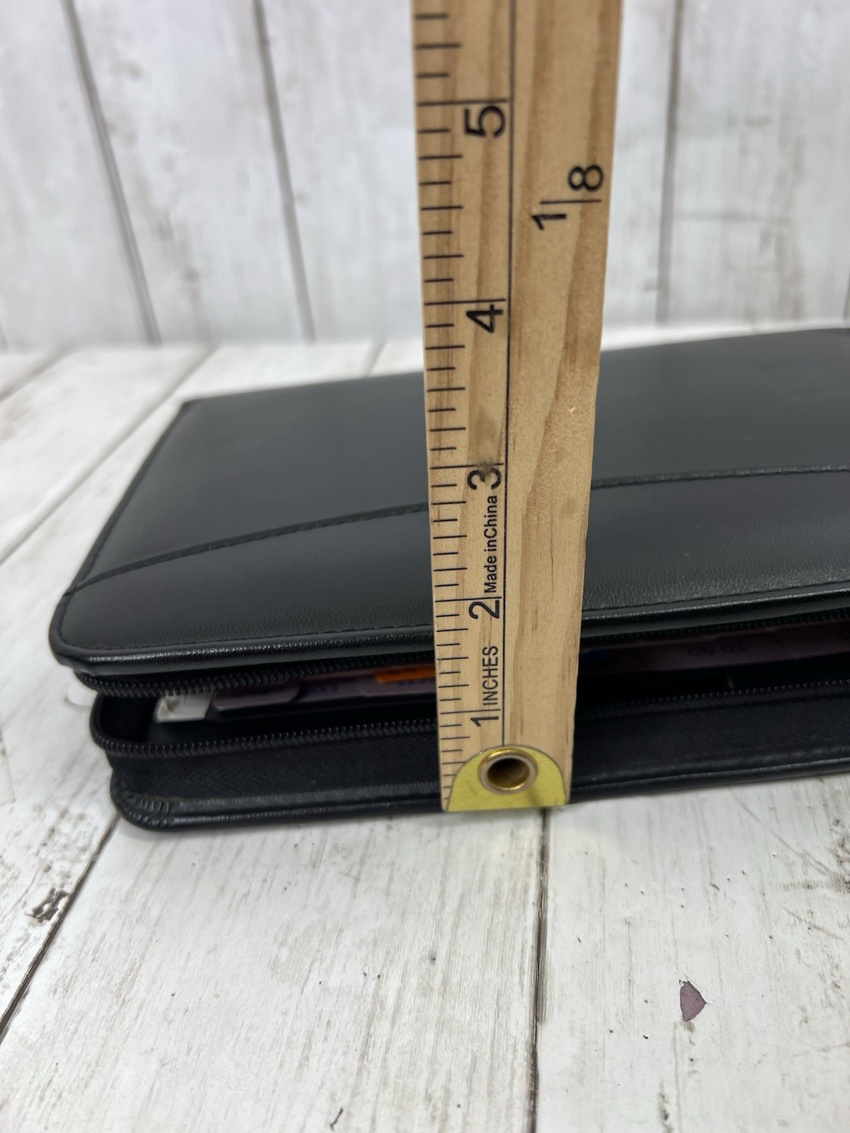 DayRunner 5×7 Spiral Planner Black Personal Organizer 2260-32 + Extra Notes