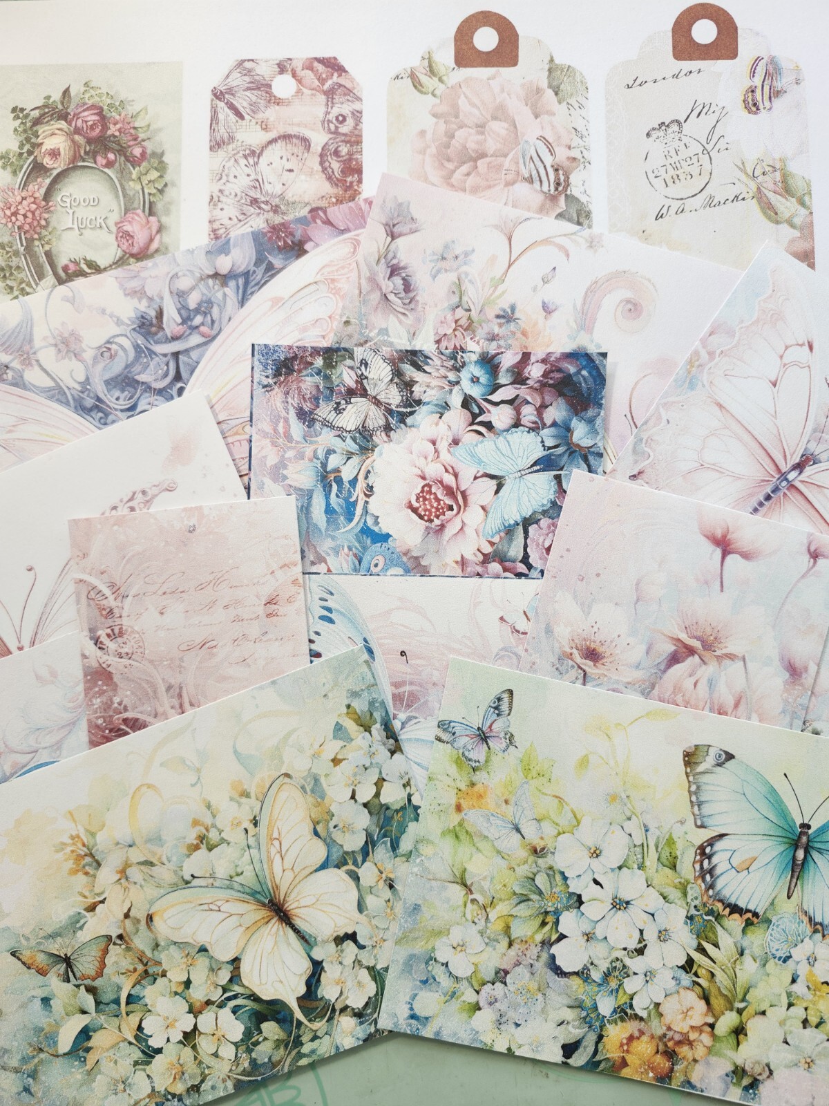Junk Journal Booklet “BEAUTIFUL BUTTERFLIES” HANDMADE Cards, Pockets, Ephemera