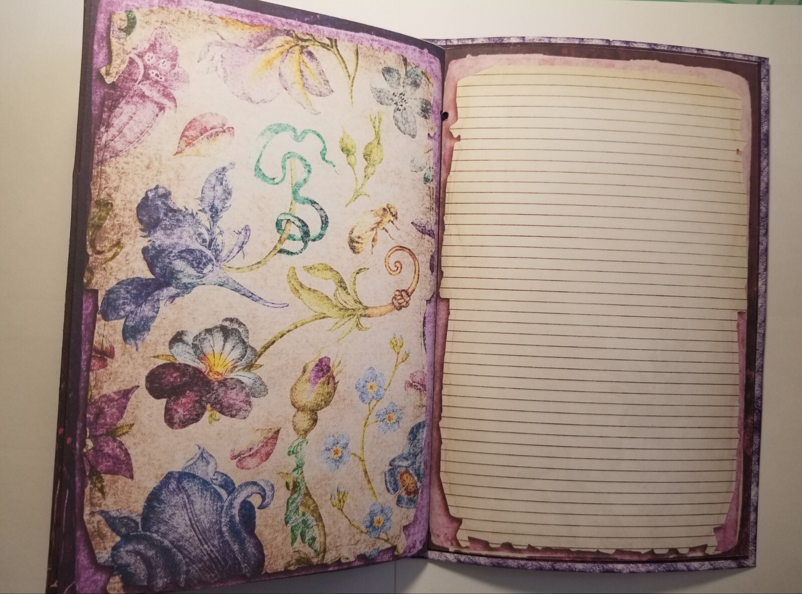 Junk Journal BLANK Booklet “FORTUNE TELLER”, LARGE 6″x9″ 40pg PSYCHIC, TAROT
