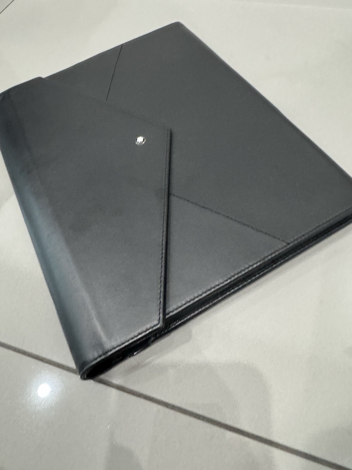 Montblanc Augmented Paper Leather Notebook Cover & Digitizer w/Starwalker Pen