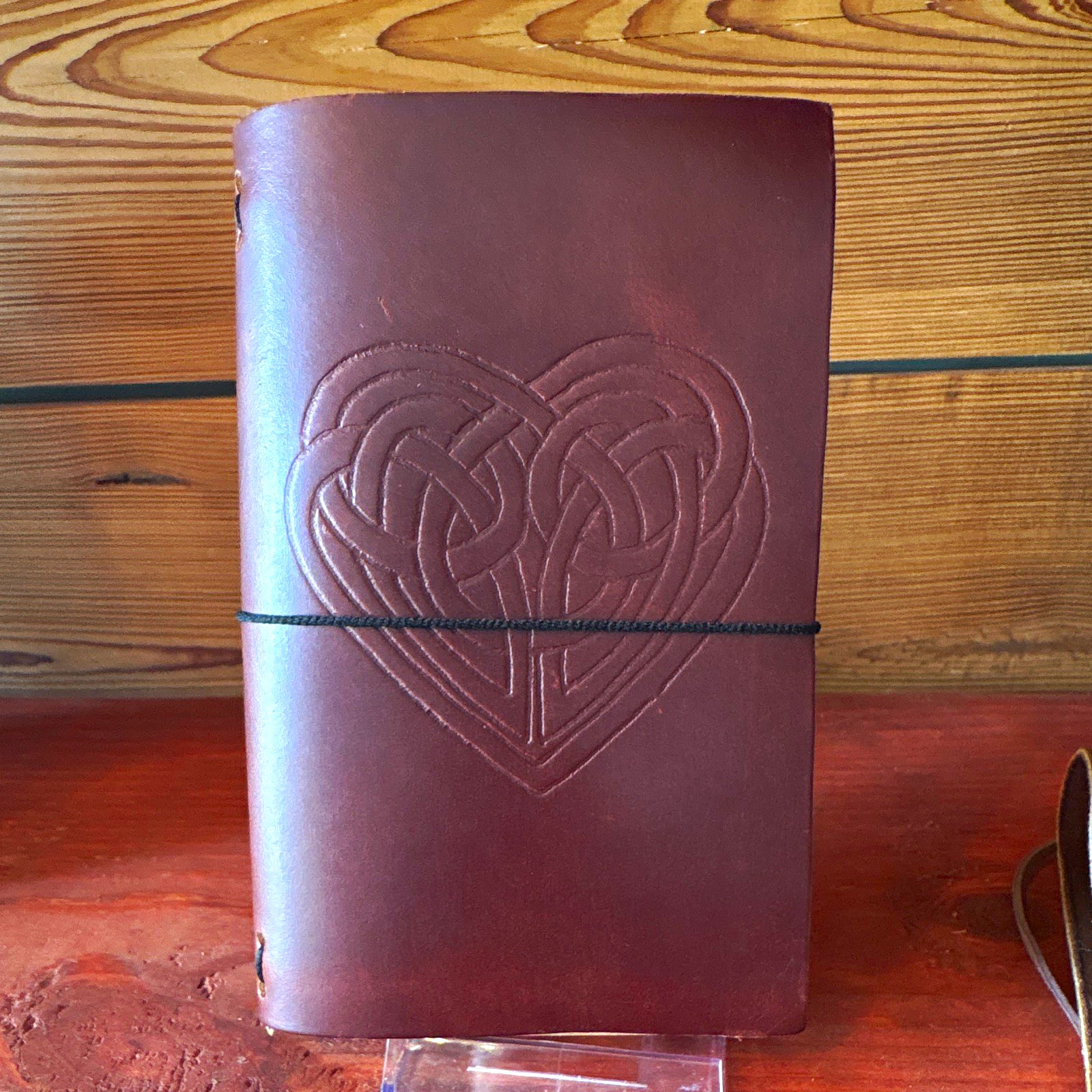 Leather Traveler Journal w/ Embossed Celtic Heart & Elastic Closure Refillable