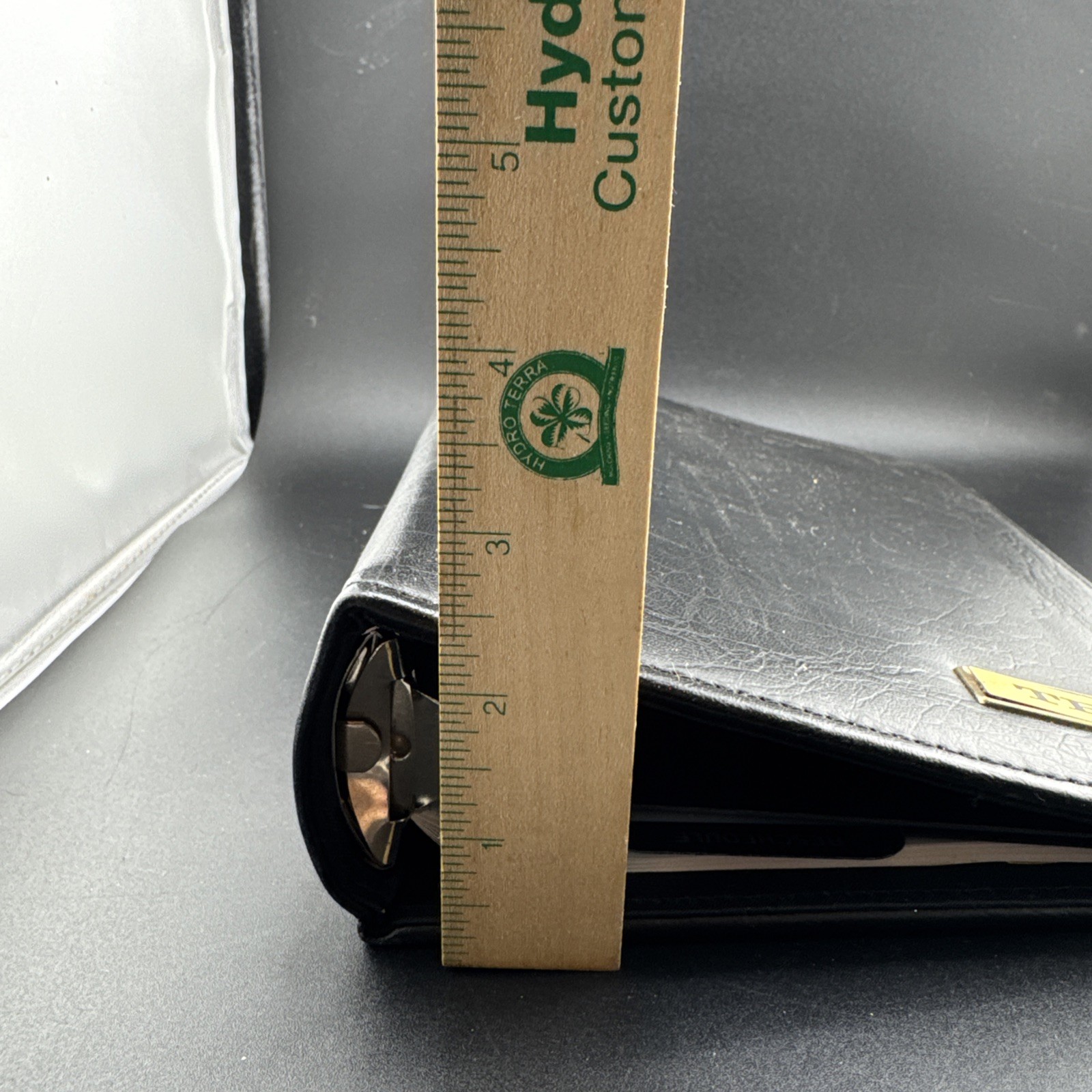 Vintage Daytimer Folder 📦