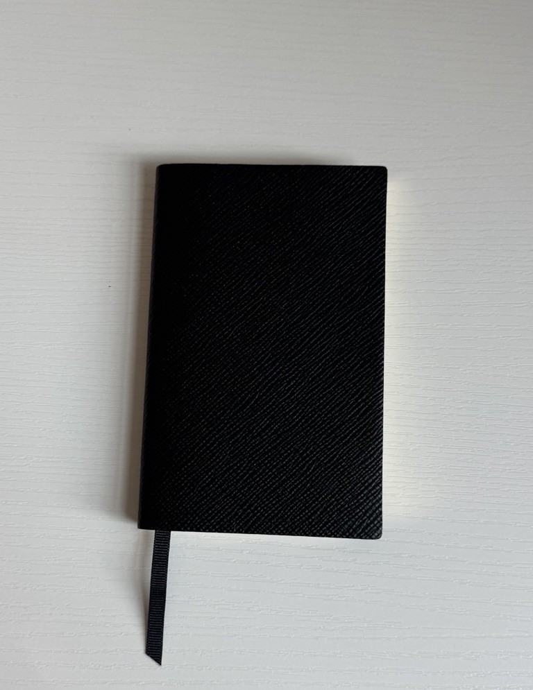 Unused Smythson of Bond Street Featherweight Black Leather Pocket Notebook