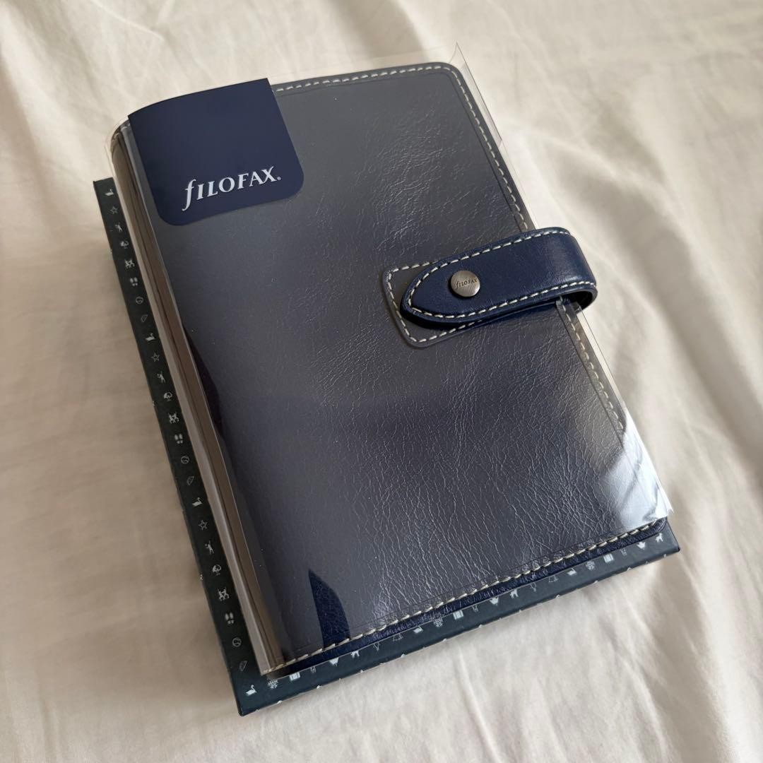 Filofax Malden Navy Blue Personal Size System Organizer Planner Used