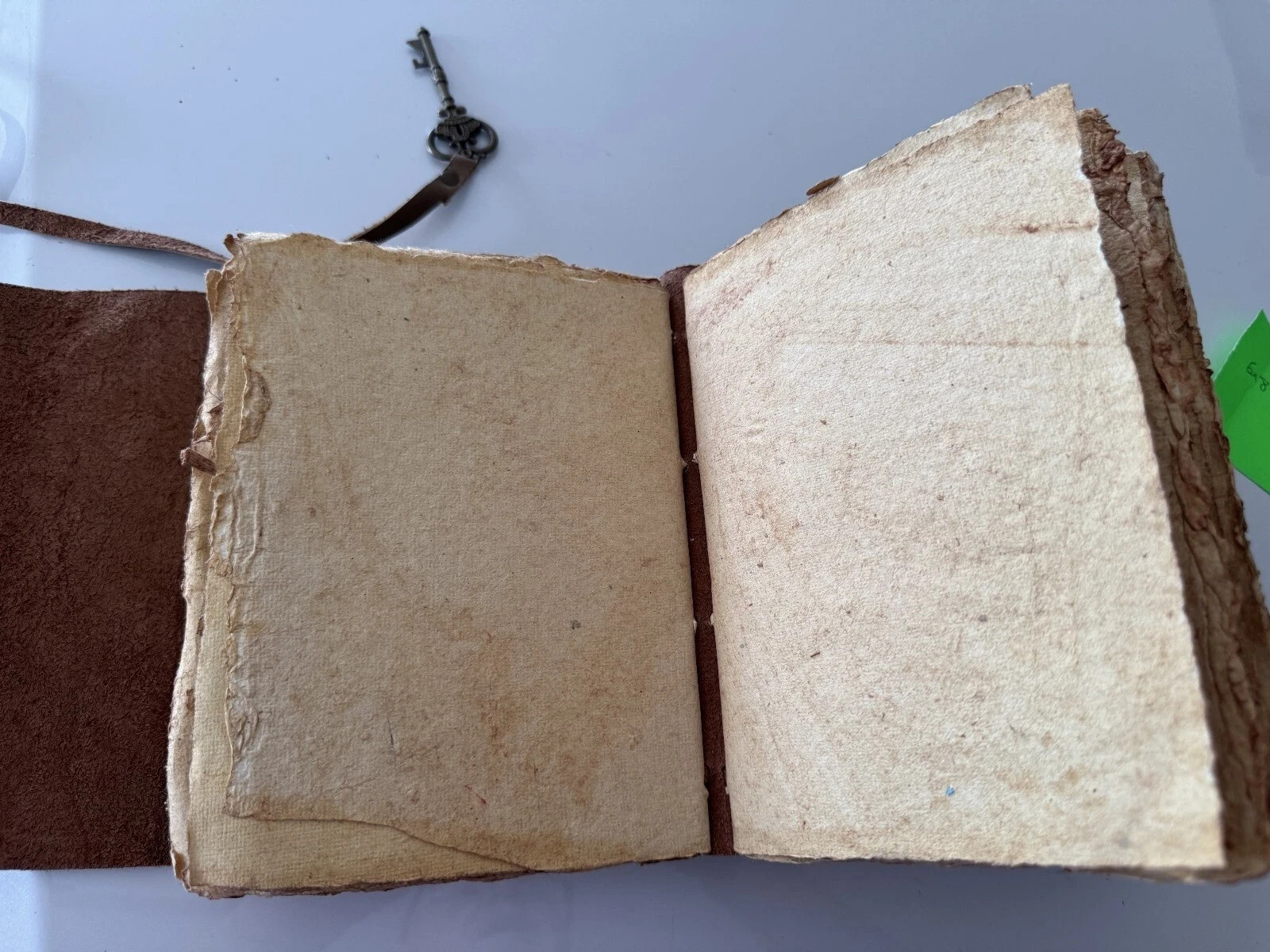 Vintage Leather Journal with 250 Pages Deckle Edge Paper-6″ by 8″