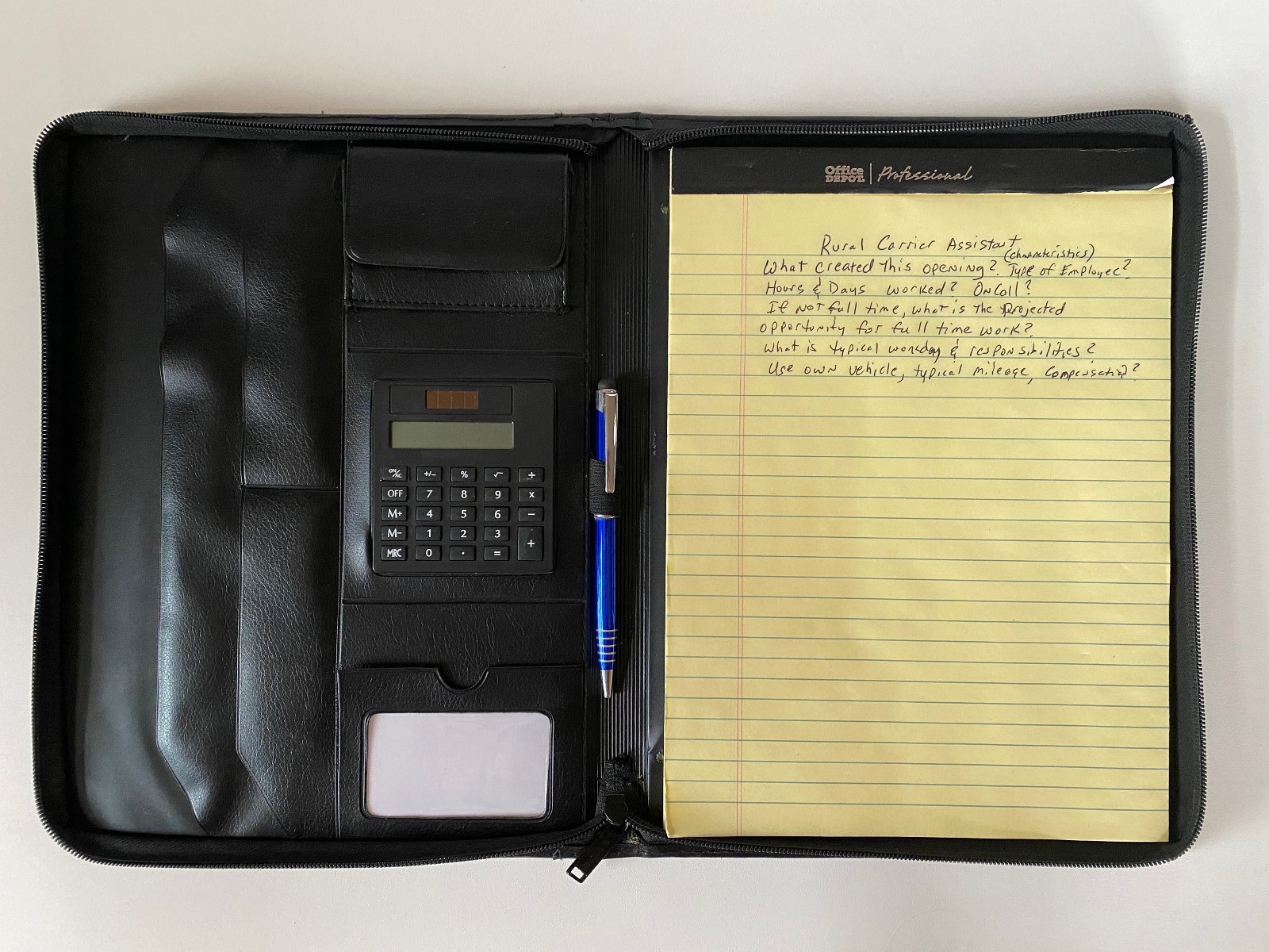 Leeds Notepad Portfolio, Black Zippered 10×13 Pad Folio for Meetings, Interviews