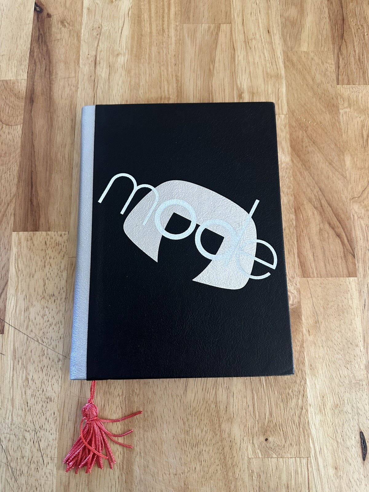 EDNA MODE DISNEY PIXAR INCREDIBLES BLACK JOURNAL NOTEBOOK NEW