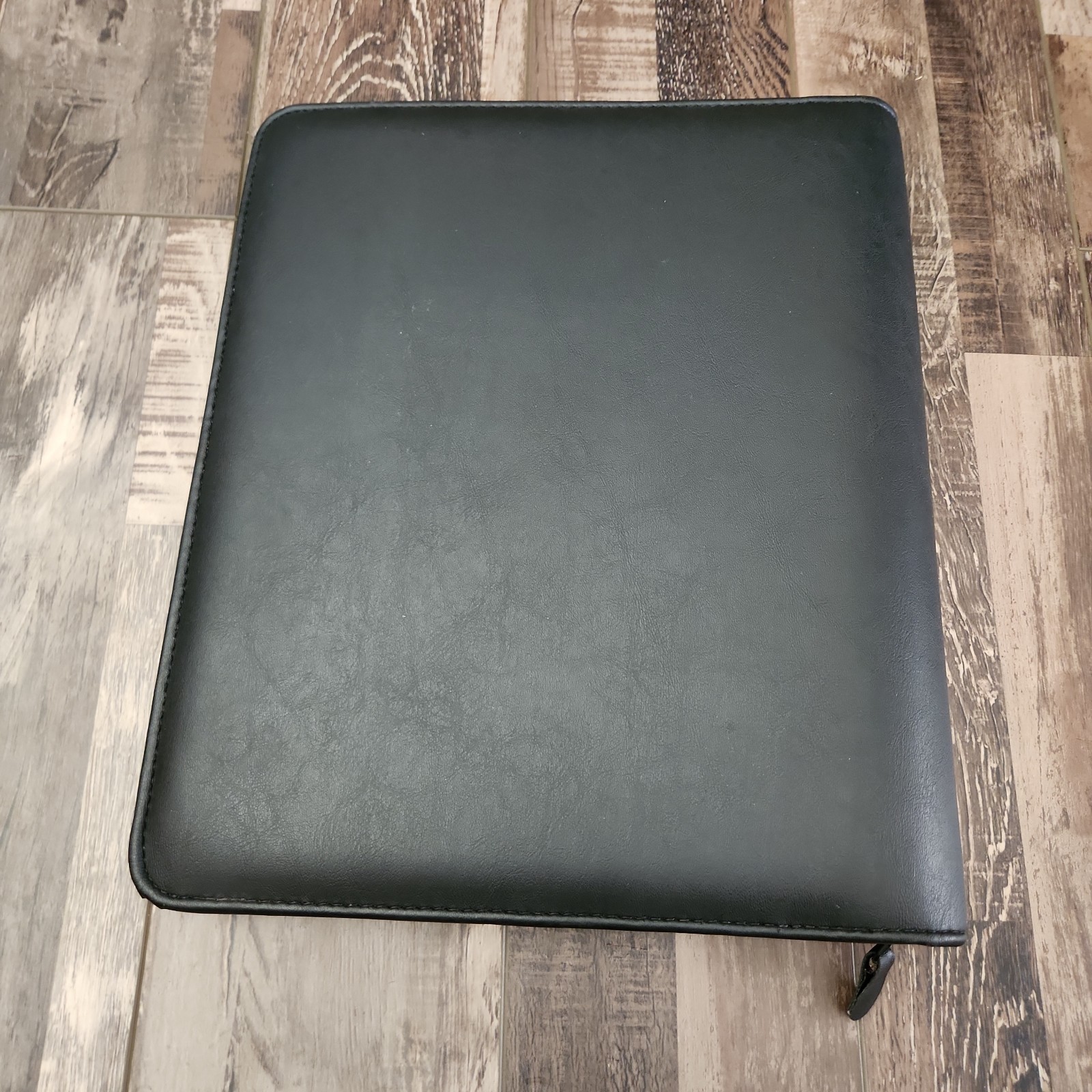 Large Franklin Covey Amway Binder 3 Ring Black Faux Leather Full Zip With Pocket