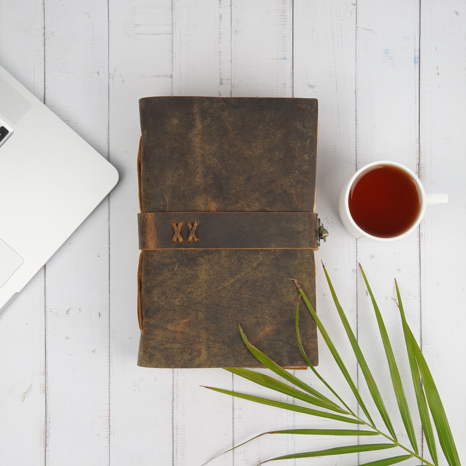 Leather Bound Journal with Antique Key Closure – Handmade Deckle Edges Paper
