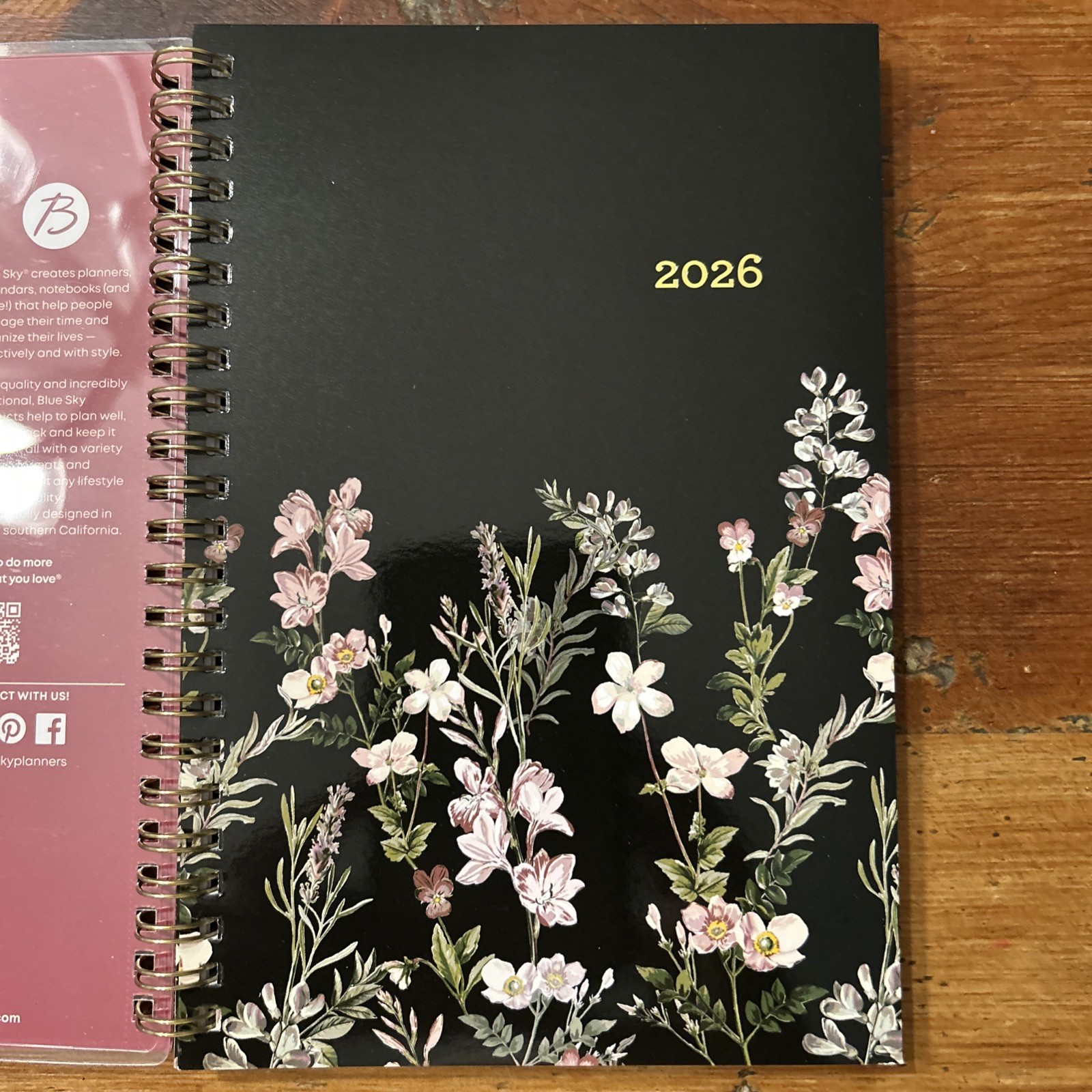 BLUE SKY 2026 WEEKLY/MONTHLY PLANNER 8-1/2″ X 11″ 155825 NEW Black Flowers