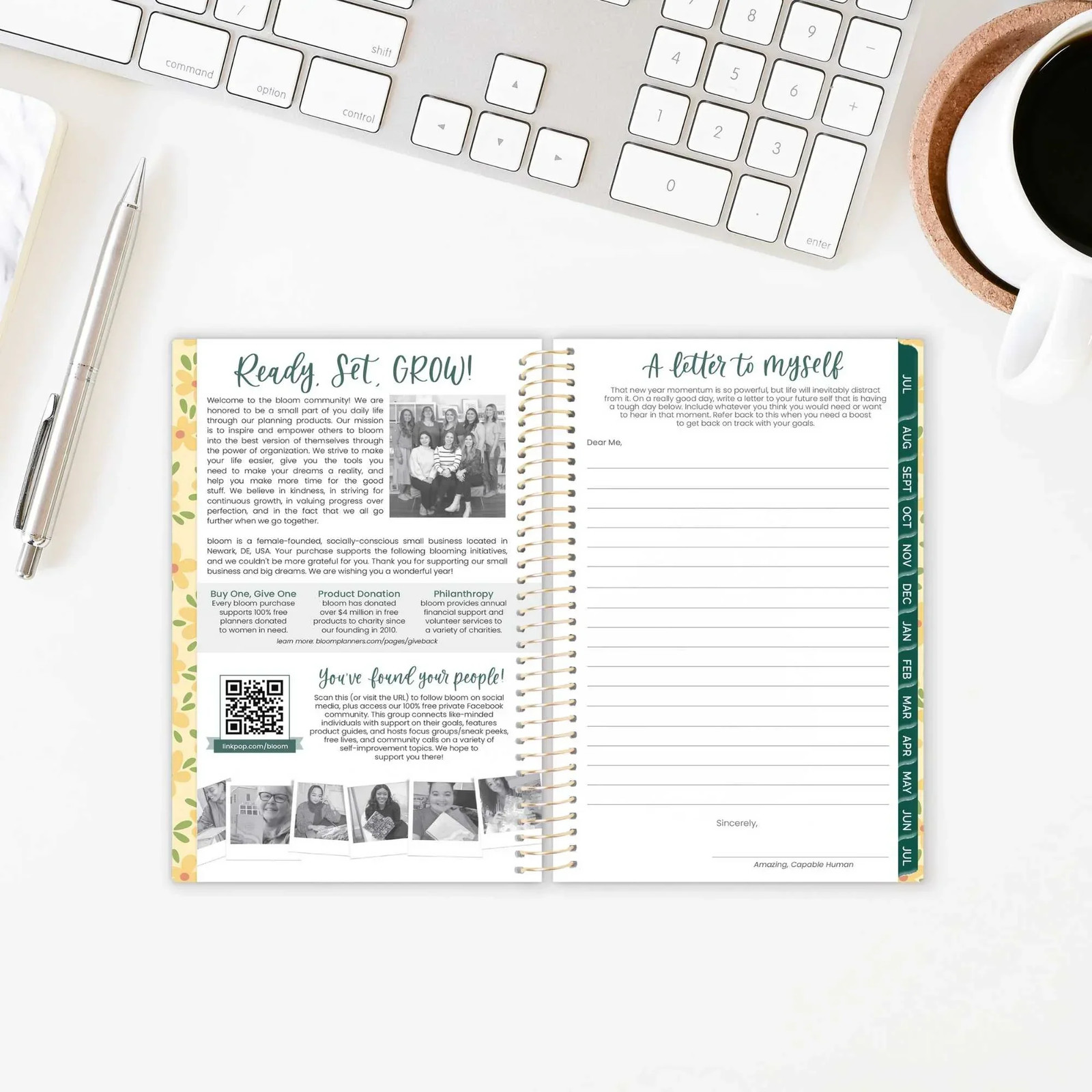 2026–27 Soft Cover Planner, 4″ x 6″ | Butter Yellow Daisies
