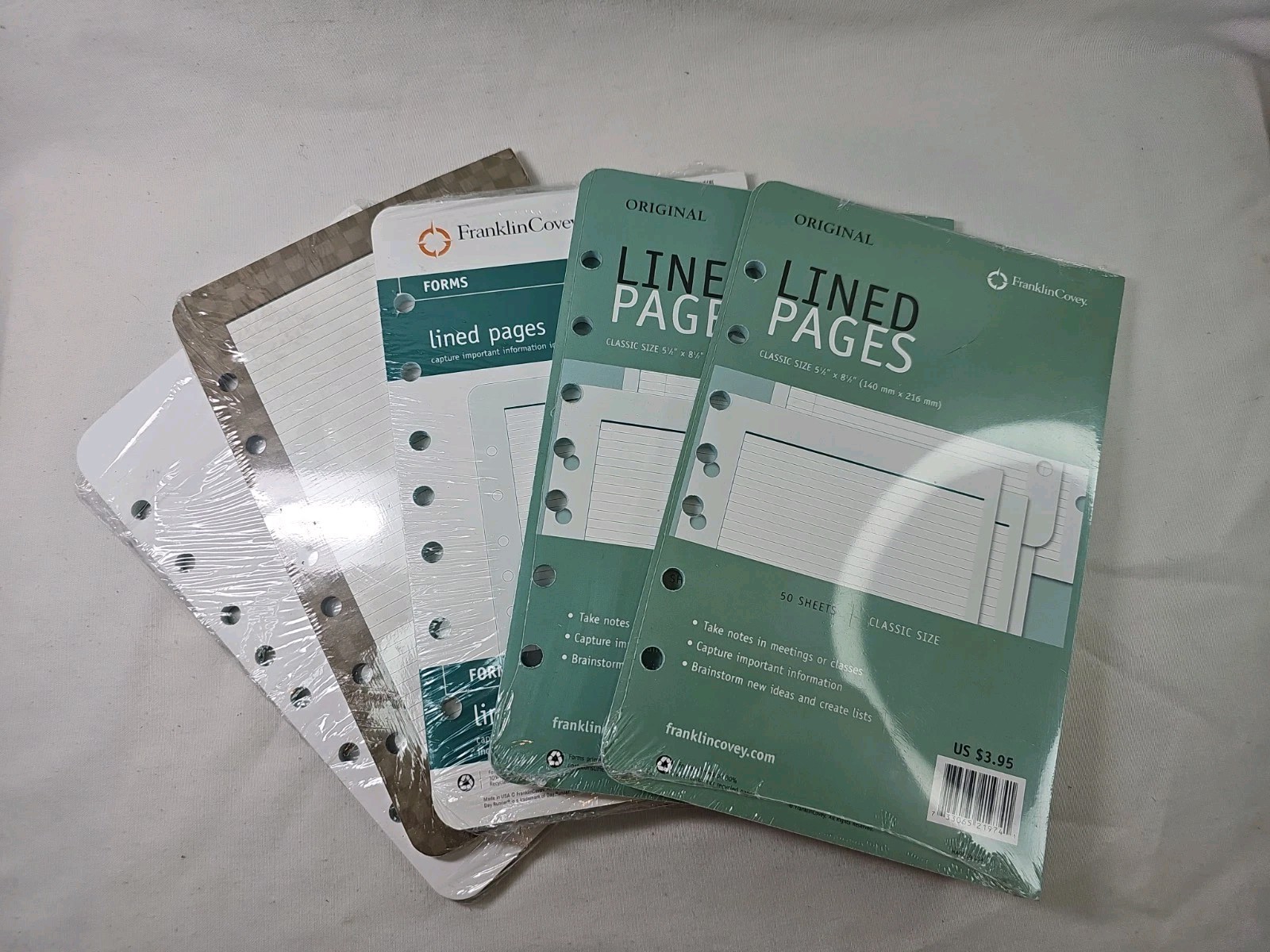 Franklin Covey Classic 7-Hole Original Lined 200 Pages 5.5×8.5″ & Planning Pack