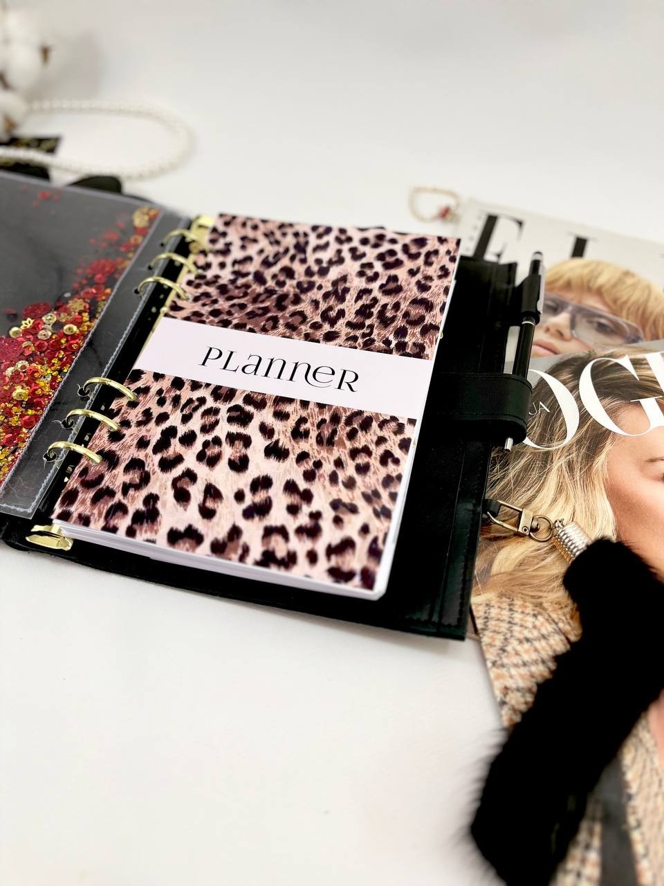 Midnight Luxe: Black & Gold A5 Leather Binder. Cat leather planner A5. Gift A5.