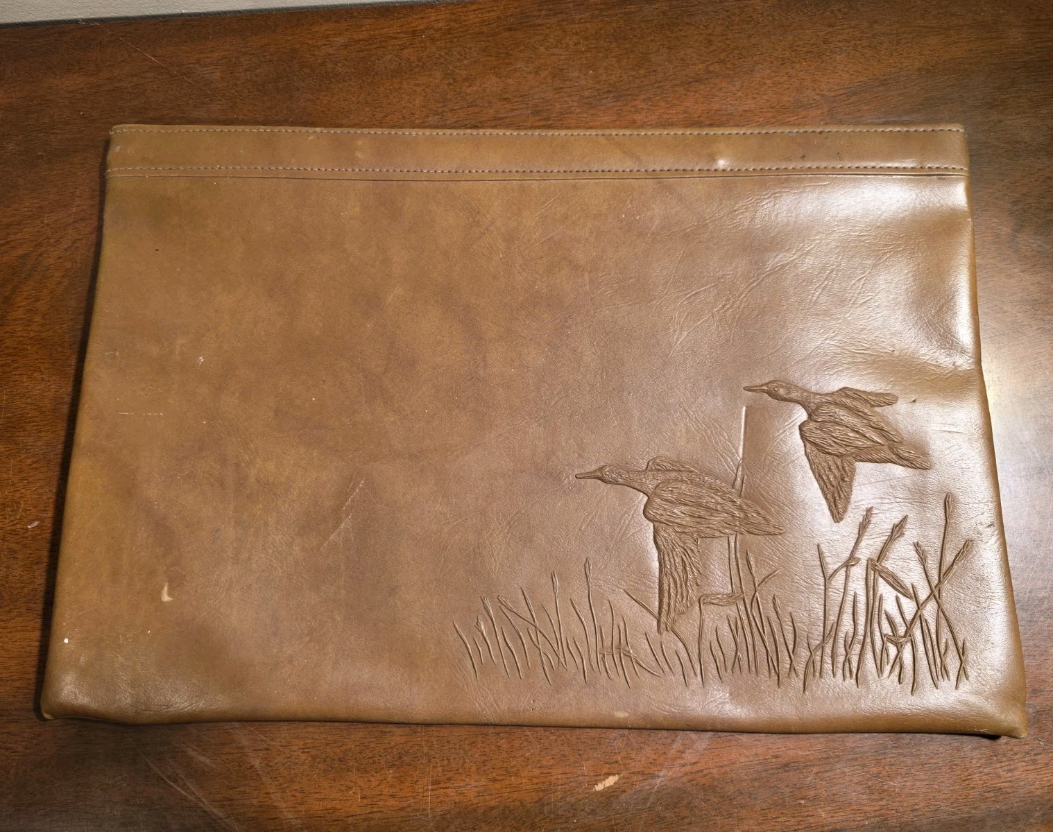 Large 17″ VTG Brown Leather Folio Portfolio Embossed Ducks Wildlife Document Bag