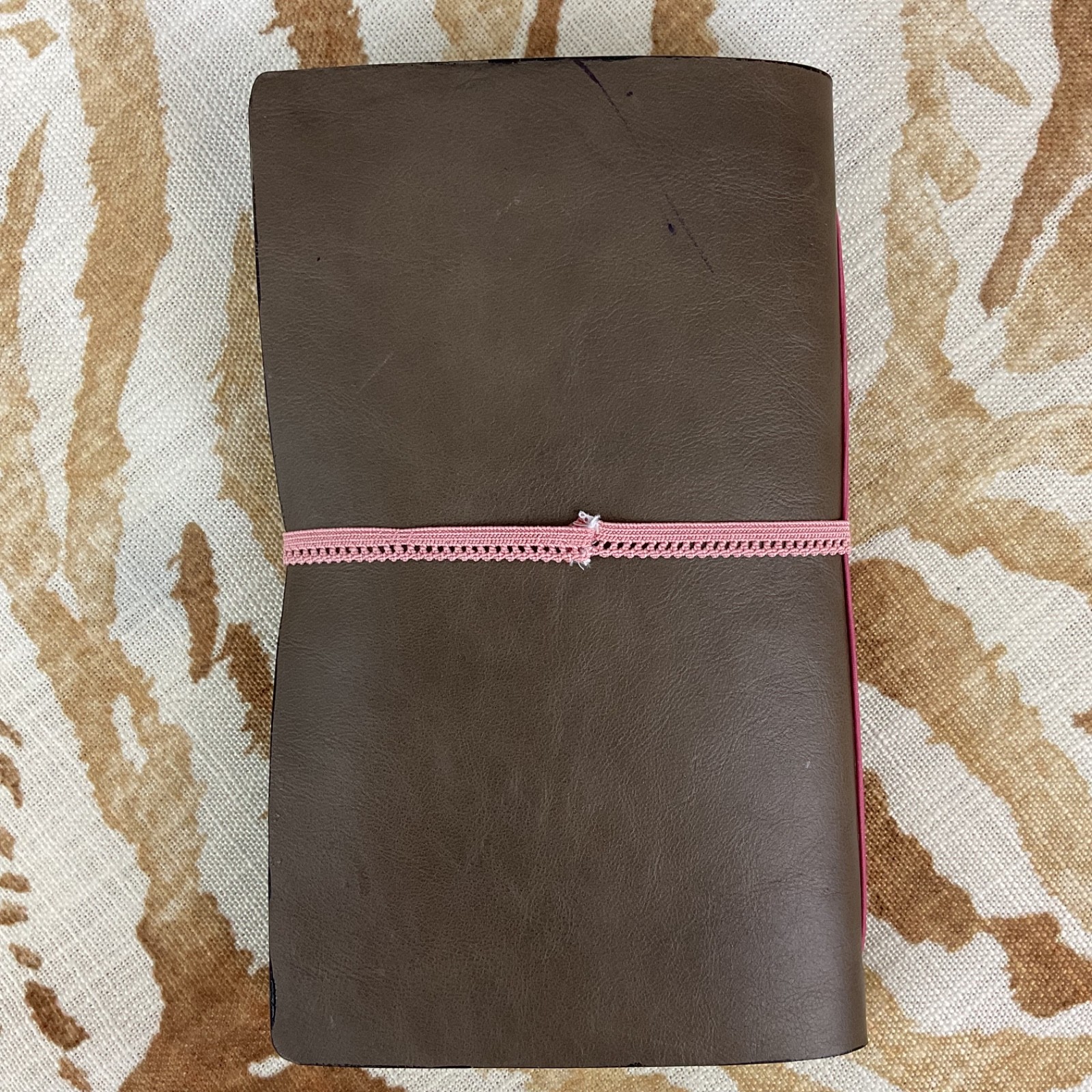 Handmade Gray Leather Travel Journal – Mixed Media Paper – 5 x 8 inch