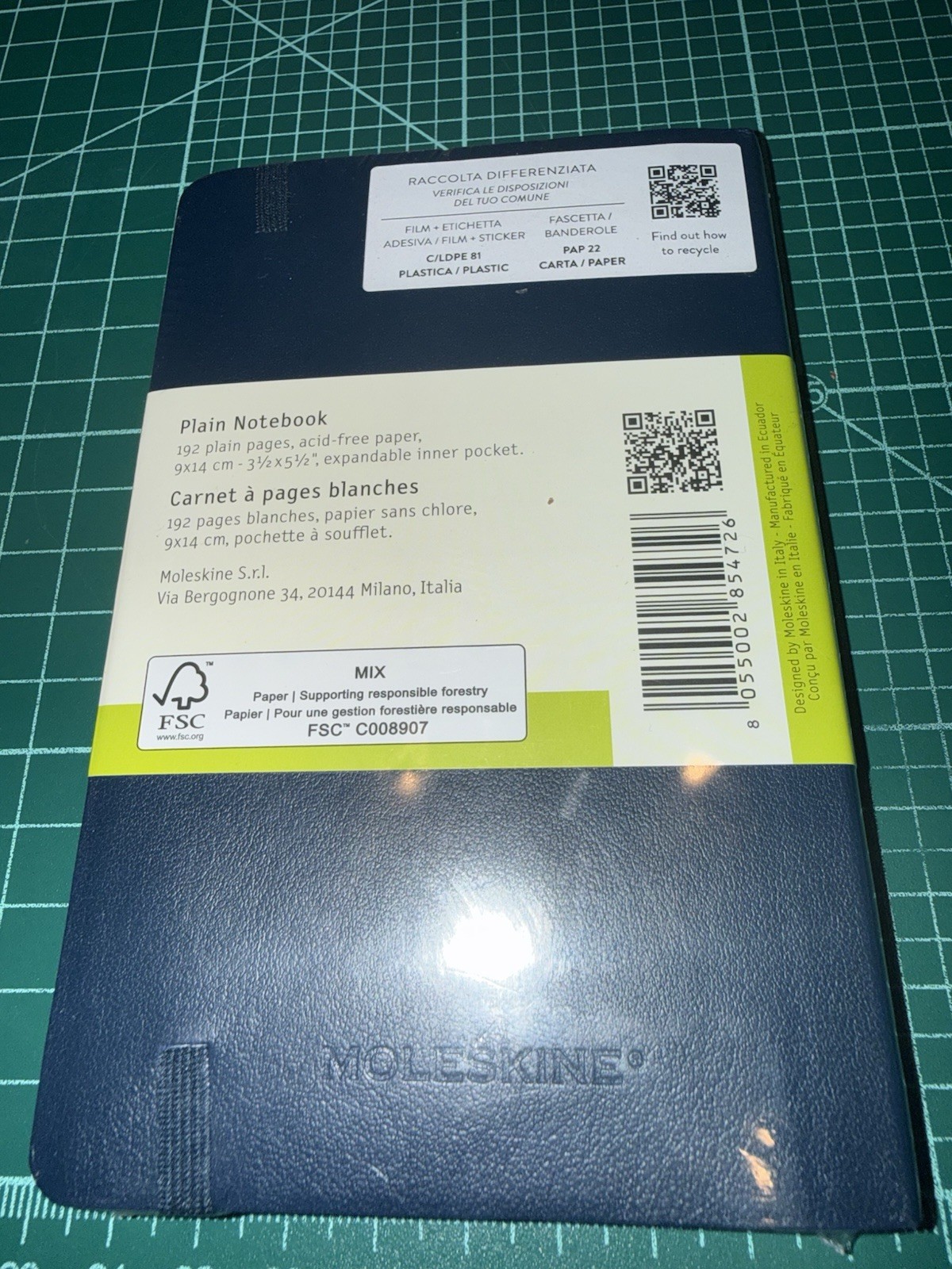 Classic Notebook, Soft Cover, Pocket (3.5″ X 5.5″) Plain/Blank, Sapphire Blue, 1