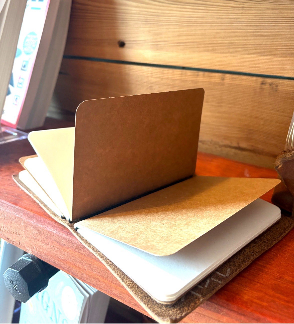 Leather Traveler Journal w/ Embossed Celtic Heart & Elastic Closure Refillable