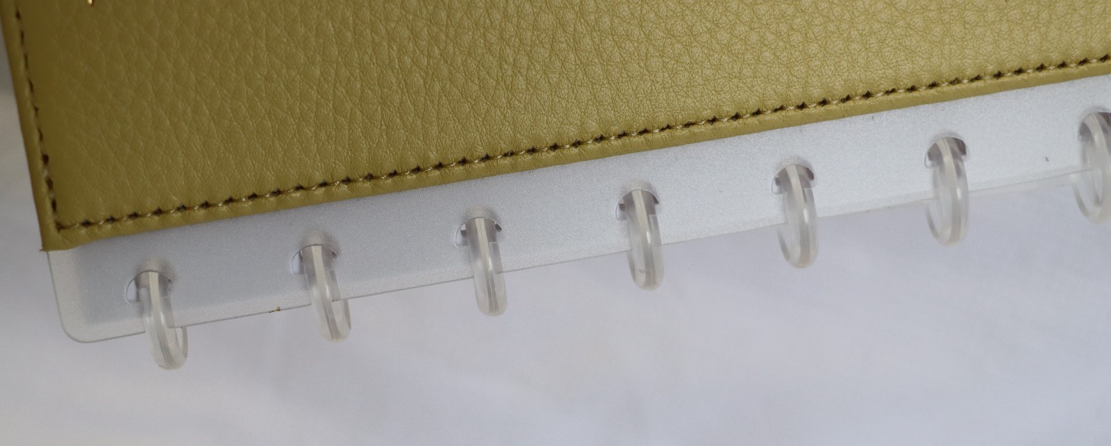 Levenger Circa Notebook Leather Pale Yellow Compact Size+ Paper Dust Jacket NEW