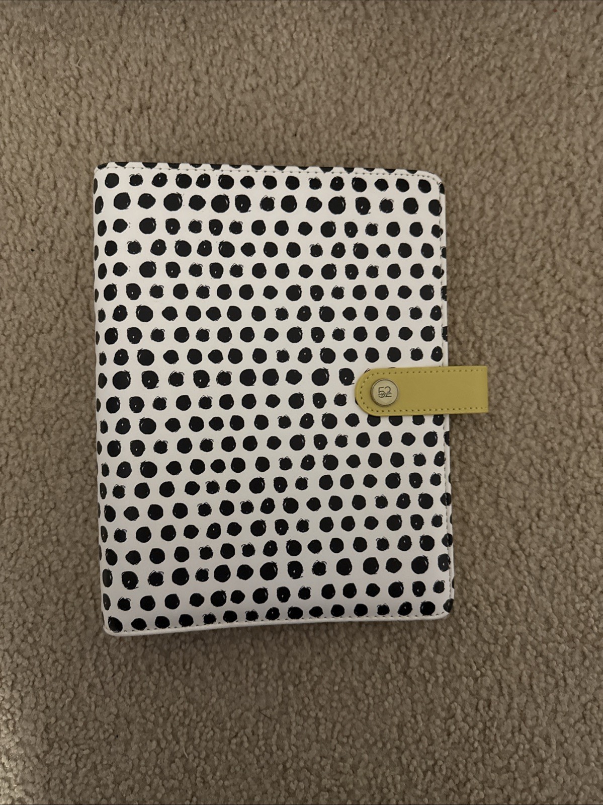 52 agenda polka dot planner binder with gold accents brand new
