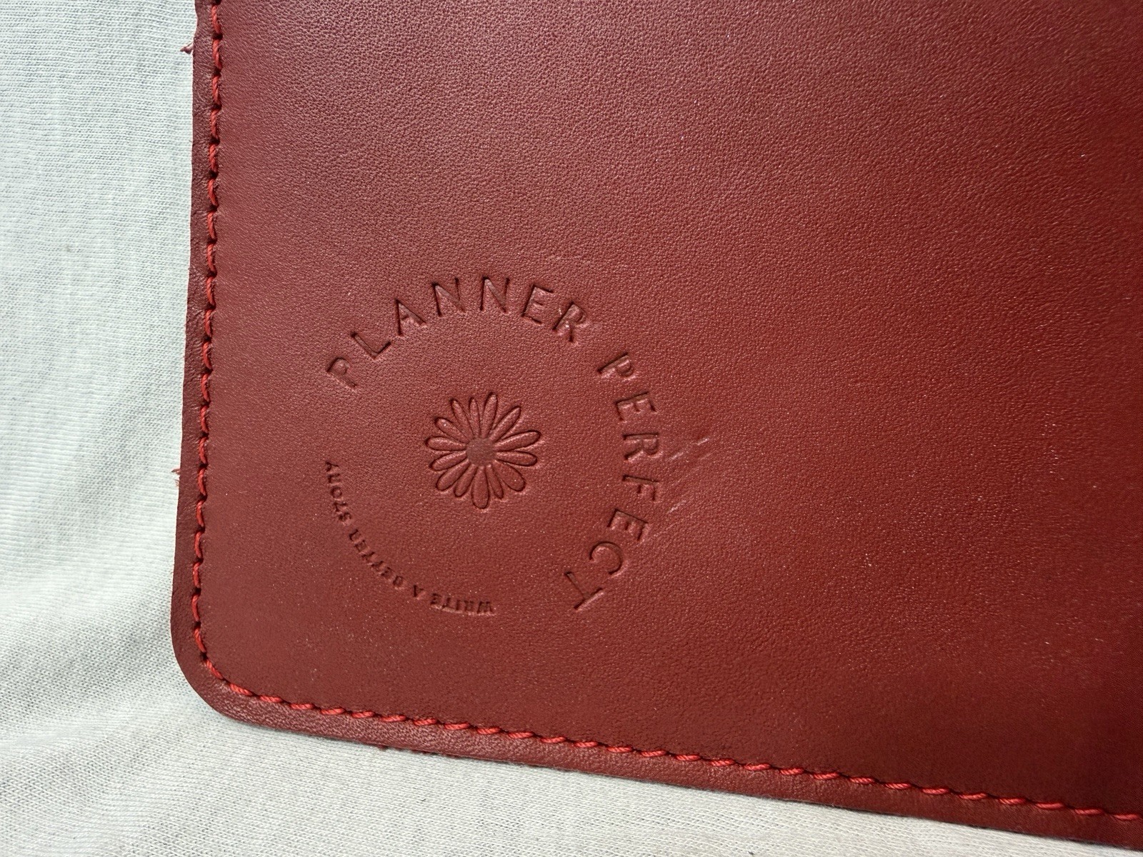 Planner Perfect Brand Traveler’s Notebook – Darker Red