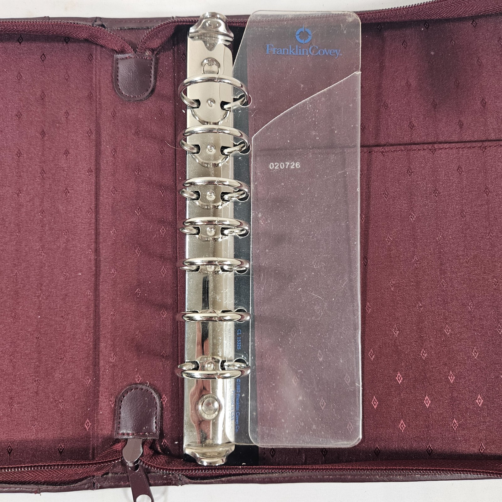 Franklin Covey Original Classic Planner Leather Zip Around Binder 7-Ring Pockets