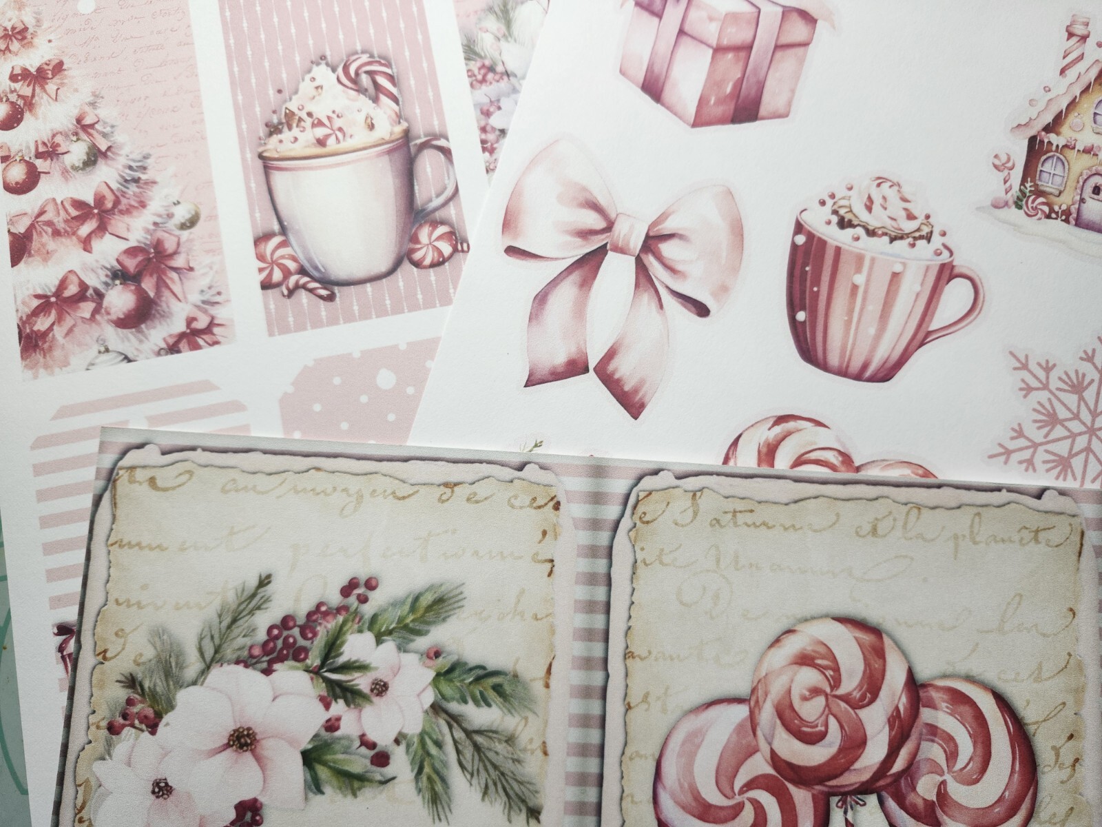 Junk Journal Booklet “PINK CHRISTMAS” Christmas Pink Holiday LG 9X6 40pgs