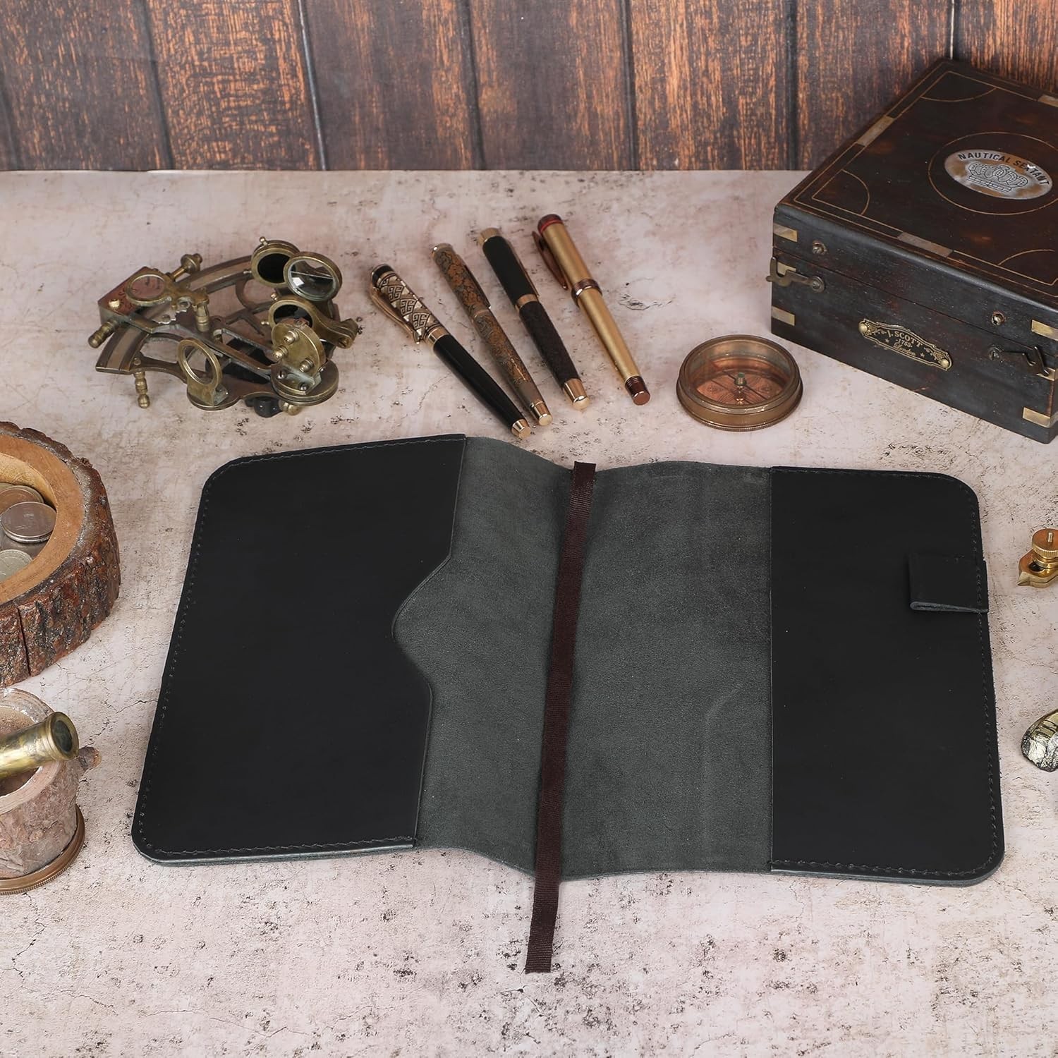 Stylish Refillable A5 Leather Journal Cover – Lightweight Design, 9 x 6 Inches