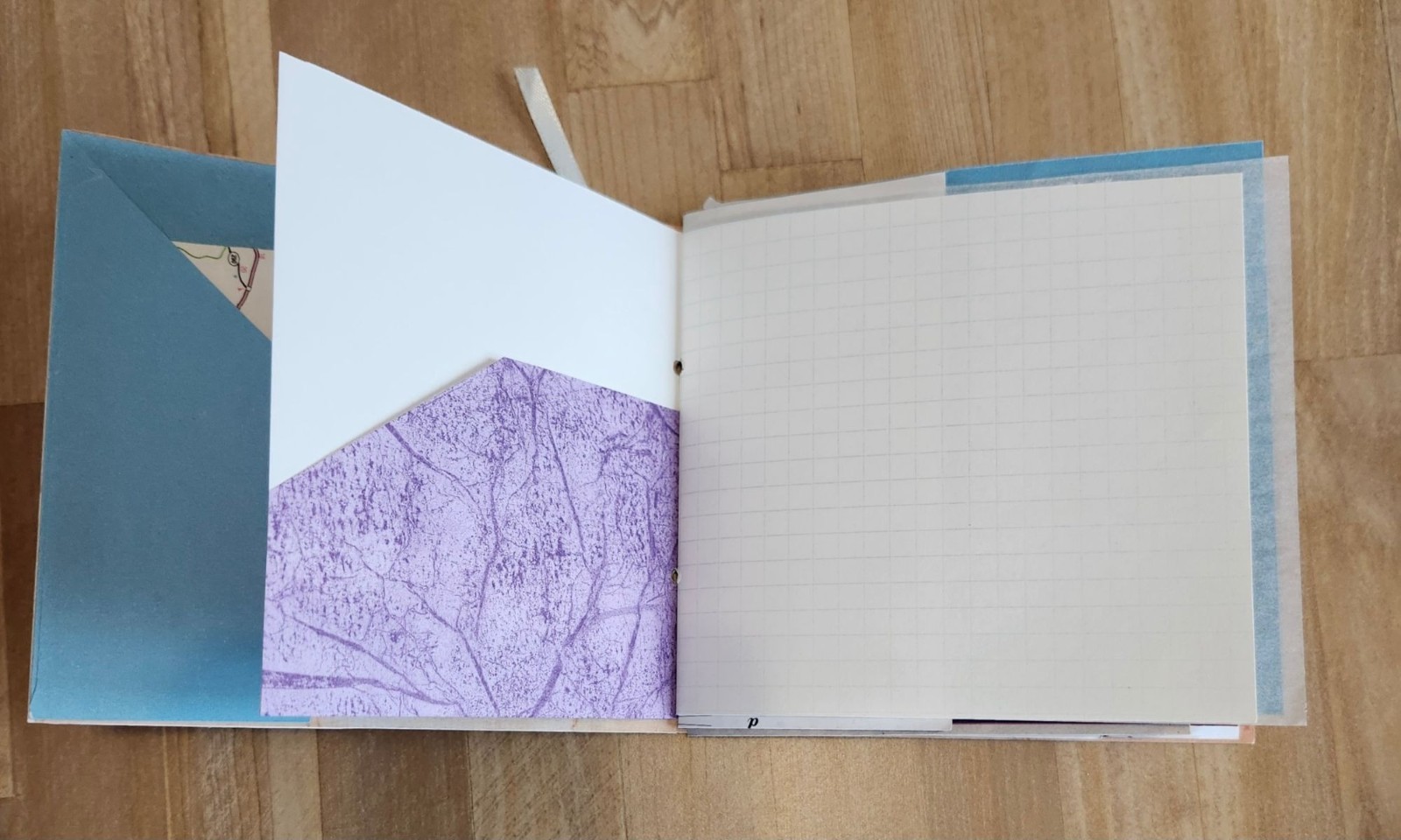 Junk journal Handmade 64 pages Colorful