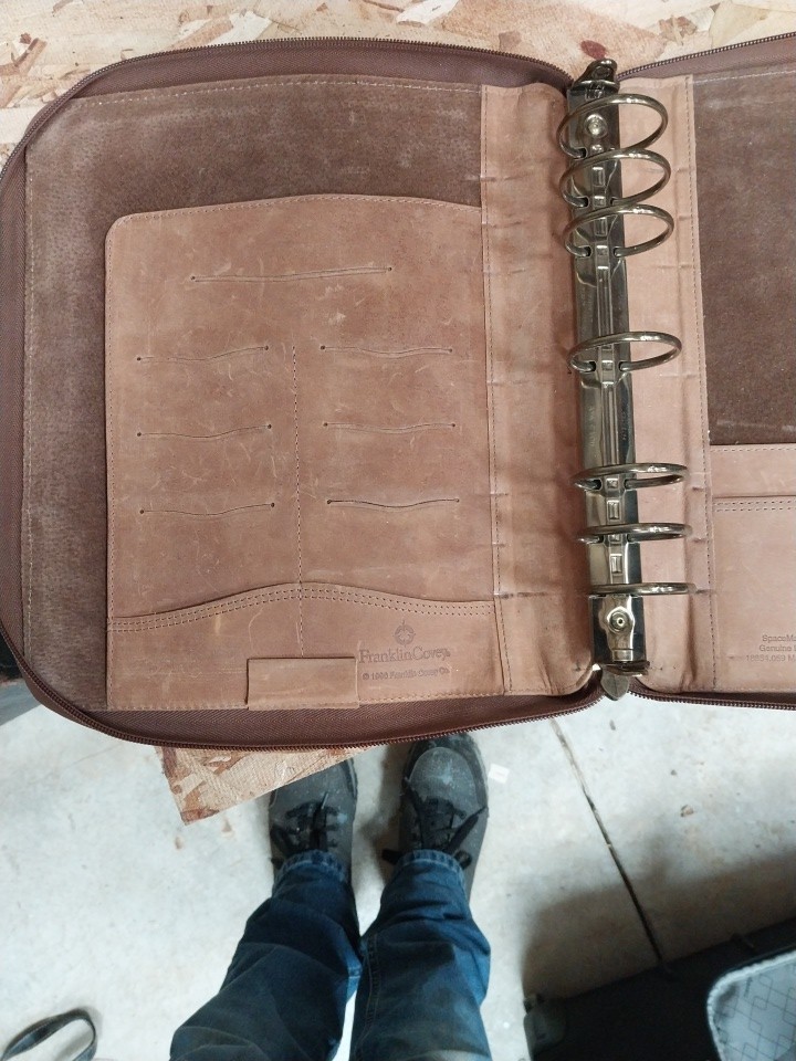 Franklin Covey 1996 Spacemaker Genuine Leather Tan Slightly Used See Pictures .