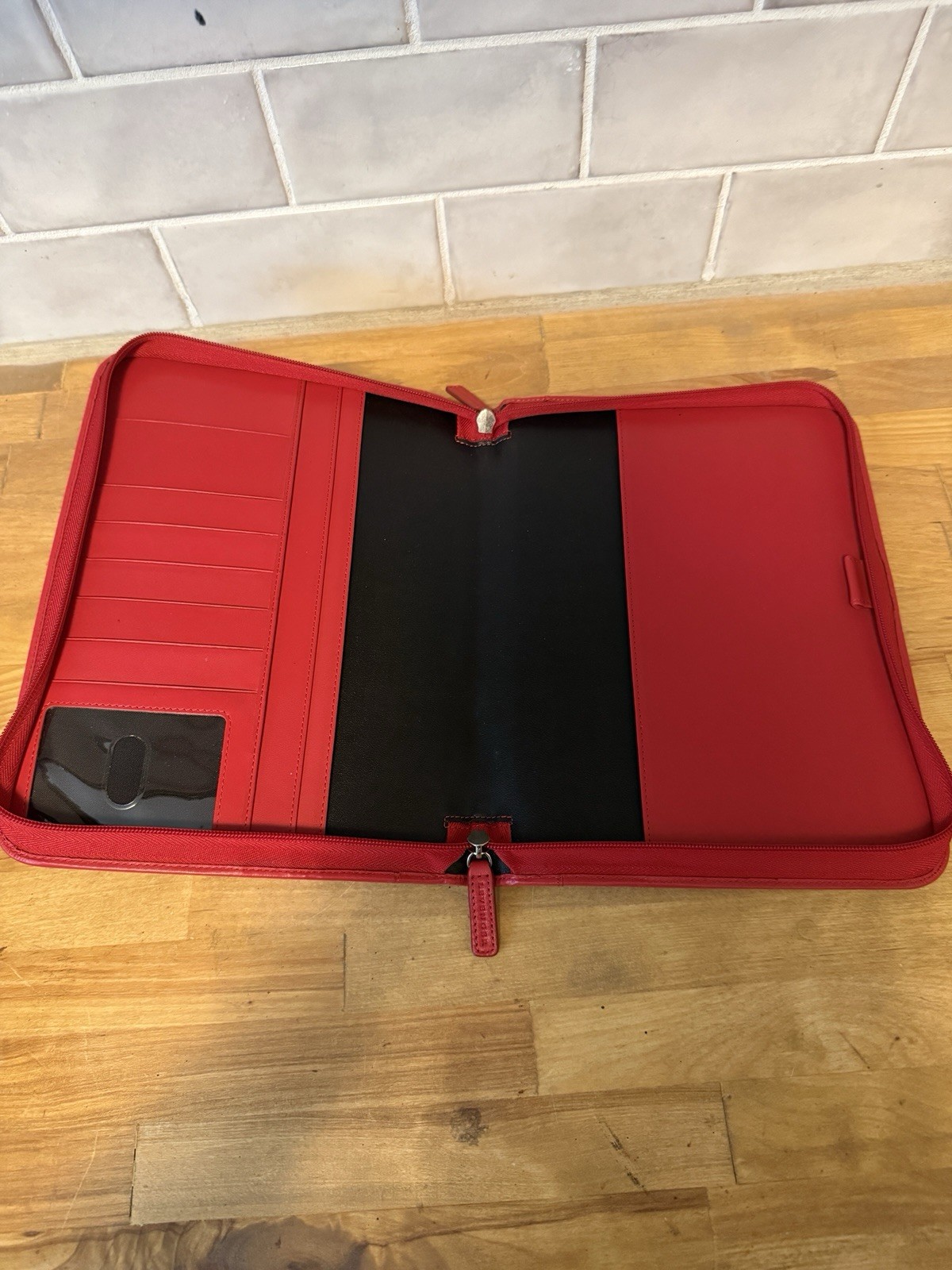 Levenger Red Leather Zip Around Portfolio Padfolio Organizer Letter Size EUC