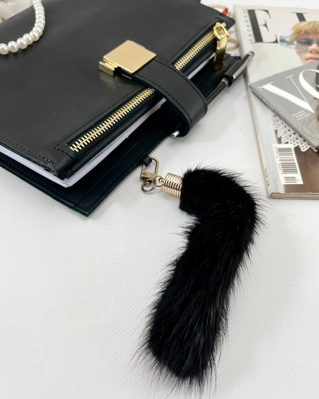 Midnight Luxe: Black & Gold A5 Leather Binder. Cat leather planner A5. Gift A5.