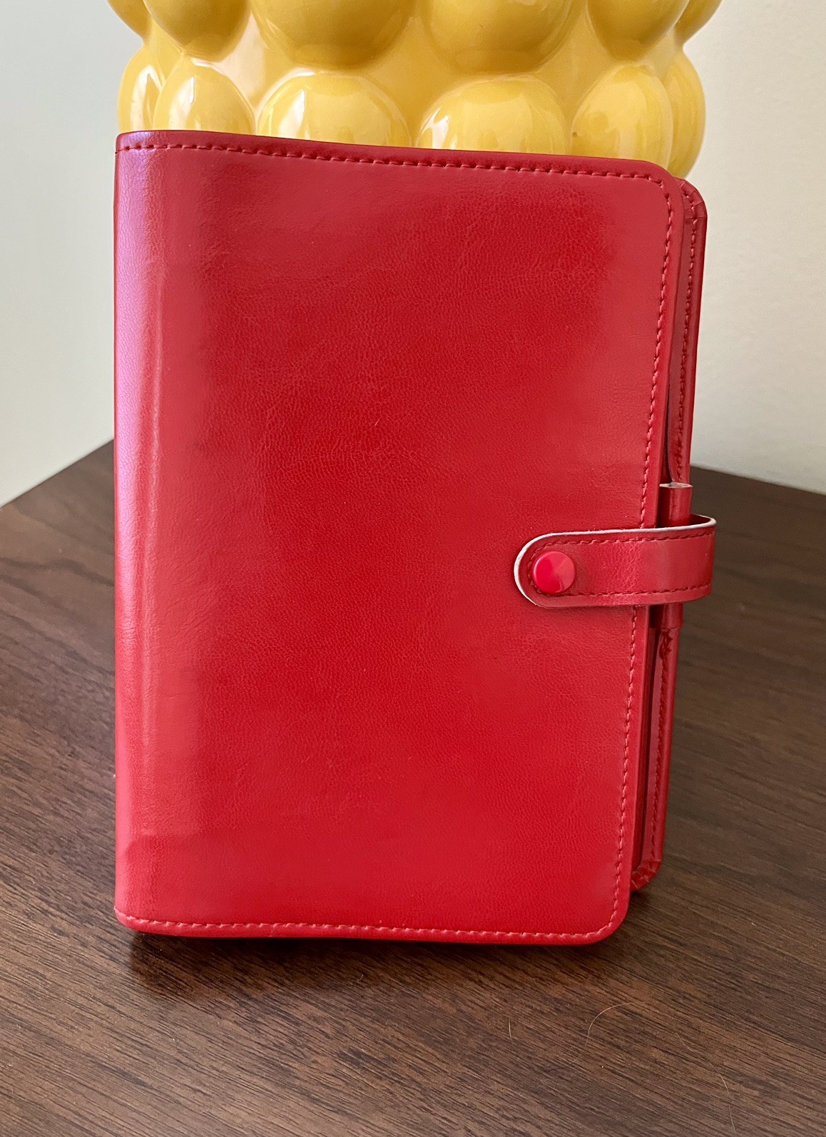 Vintage Filofax Personal Keswick 6-Ring Organizer Planner Red EUC
