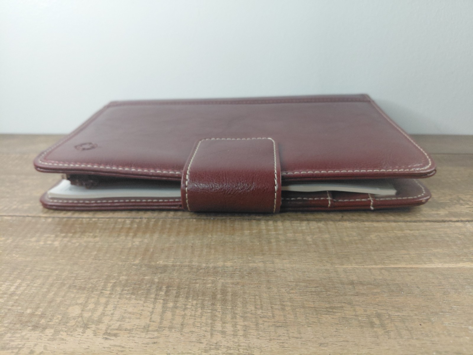 Franklin Covey 7-Ring Binder Magnetic Snap Closure Burgundy Faux Leather Planner