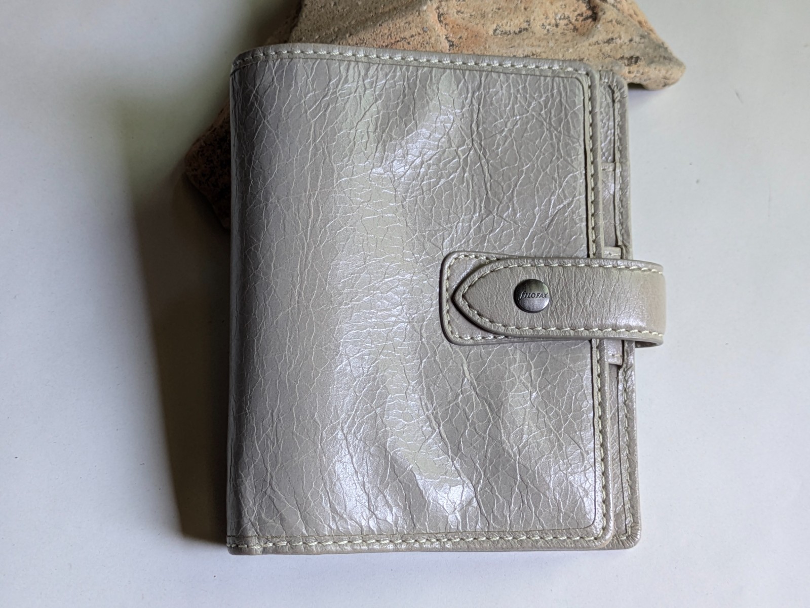 Filofax Malden Small 6-Ring Binder Organizer Planner Stone Vintage Leather Cover