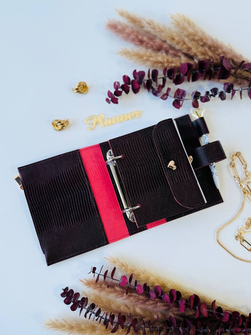 Burgundy handcrafted leather gift. Burgundy handmade planner wallet organizer.