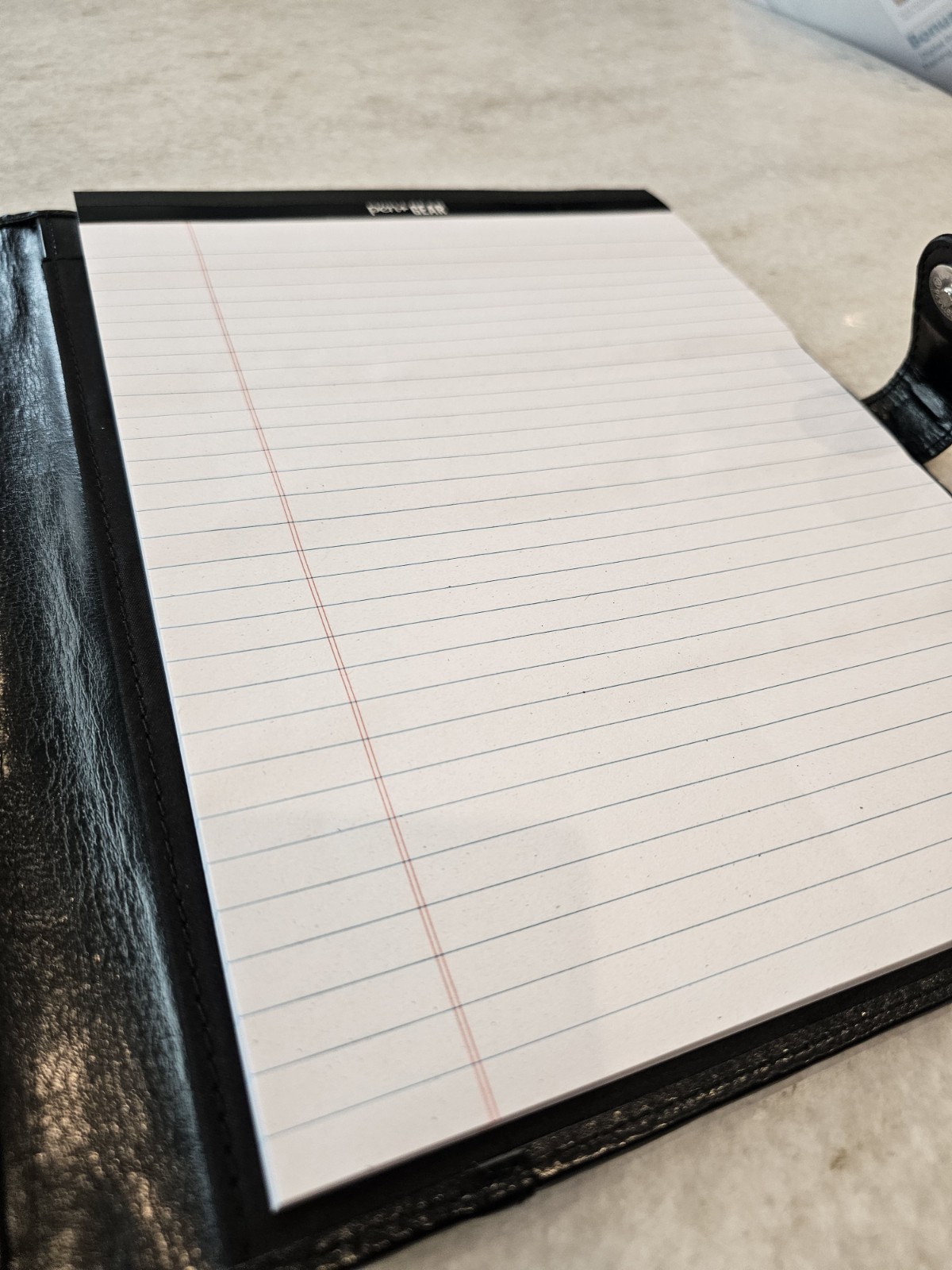 Pen+Gear Leatherette Padfolio with Writing Pad, Black, Magnetic Closure, 1 count