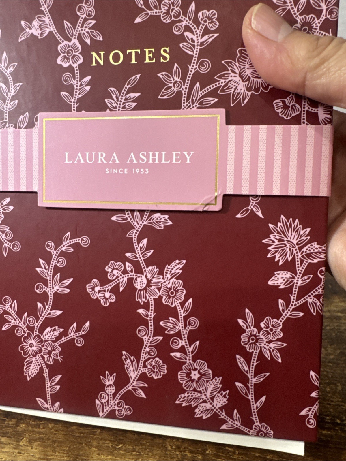 Laura Ashley Floral Hardcover Notebook w/ Gold Pen – Lined Pages – NEW