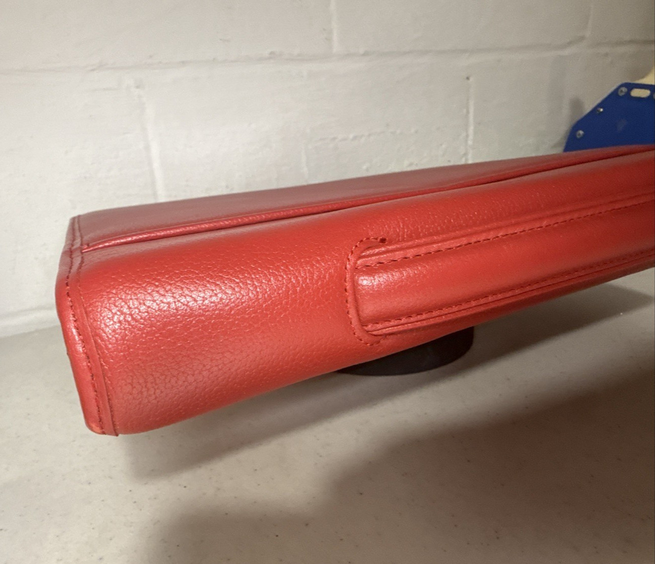 Levenger 12″ x 13.5″ Red Leather Zip Around Folio Portfolio Padded Handle