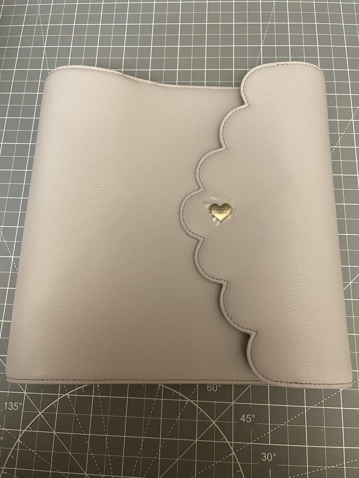 Aura Estelle Planner Binder Cover Cloud Scalloped Neutral Grey/Beige Heart Clasp