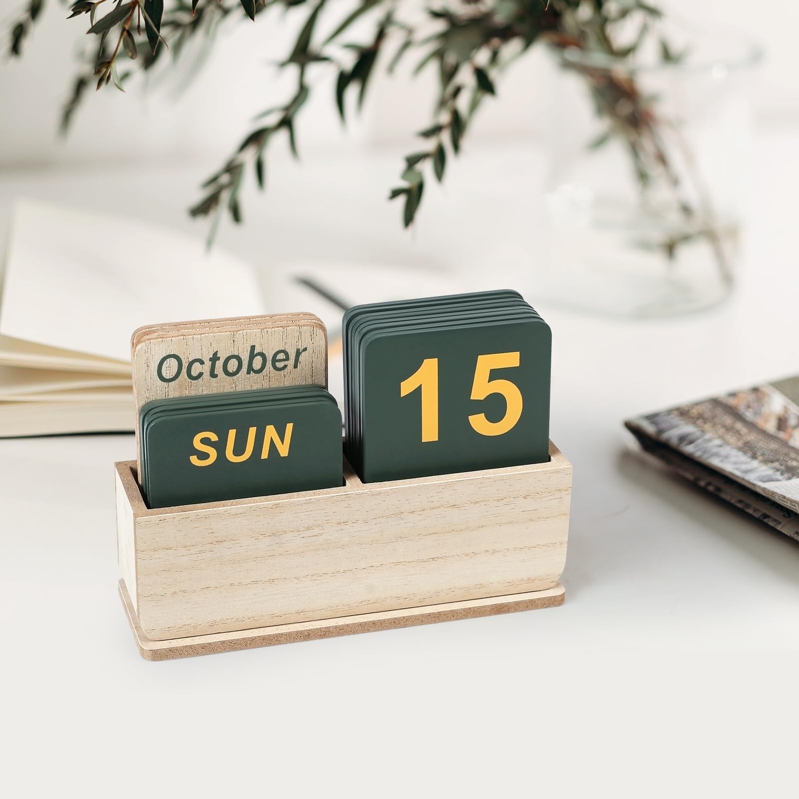 DEERINE Wooden Block Perpetual Calendar for Desk, Daily Desktop Wood Grain
