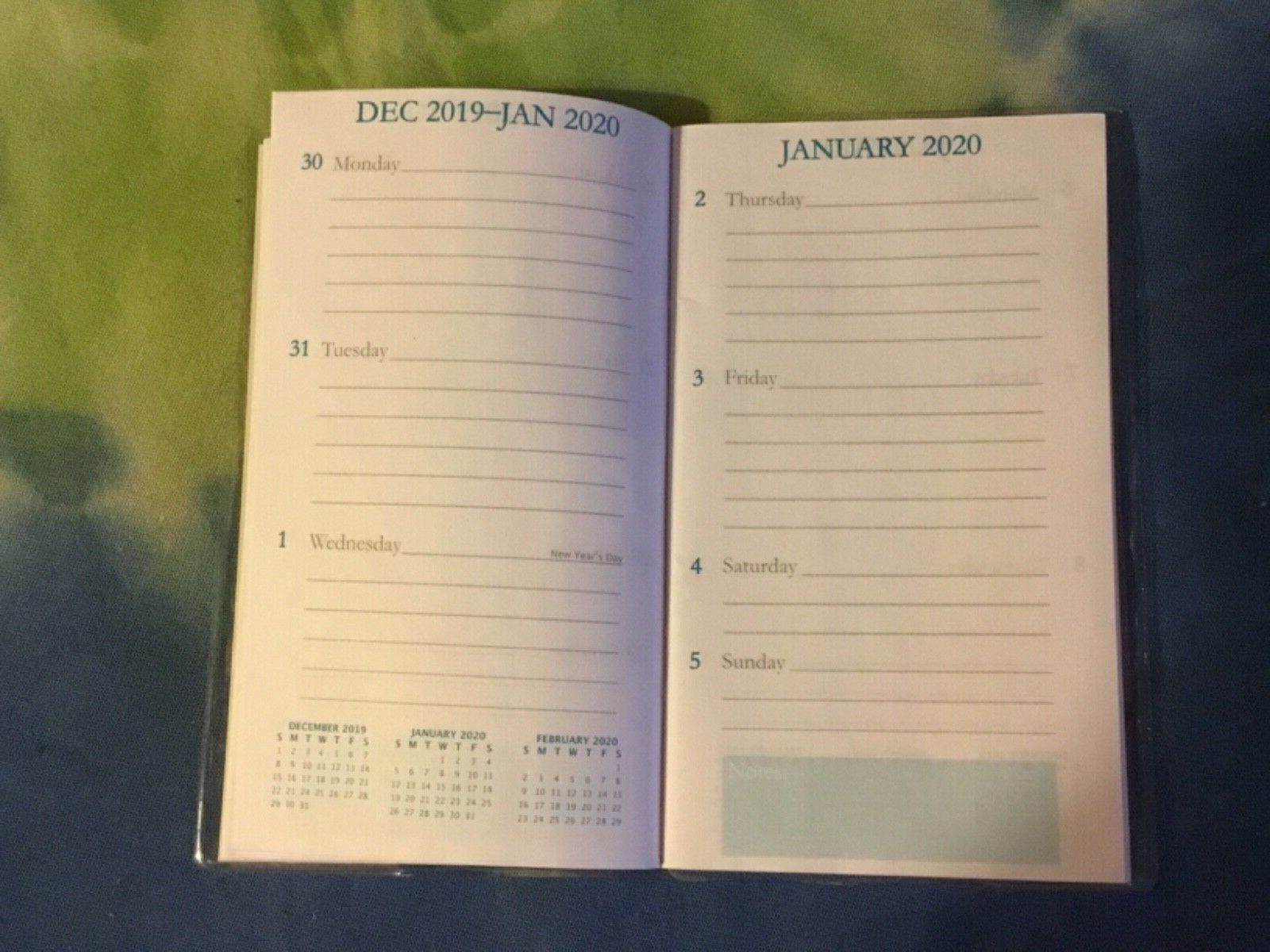 2020 Weekly Planner Calendar Organizer Agenda Pocket/Purse Size 6 3/16 x 3 5/8″