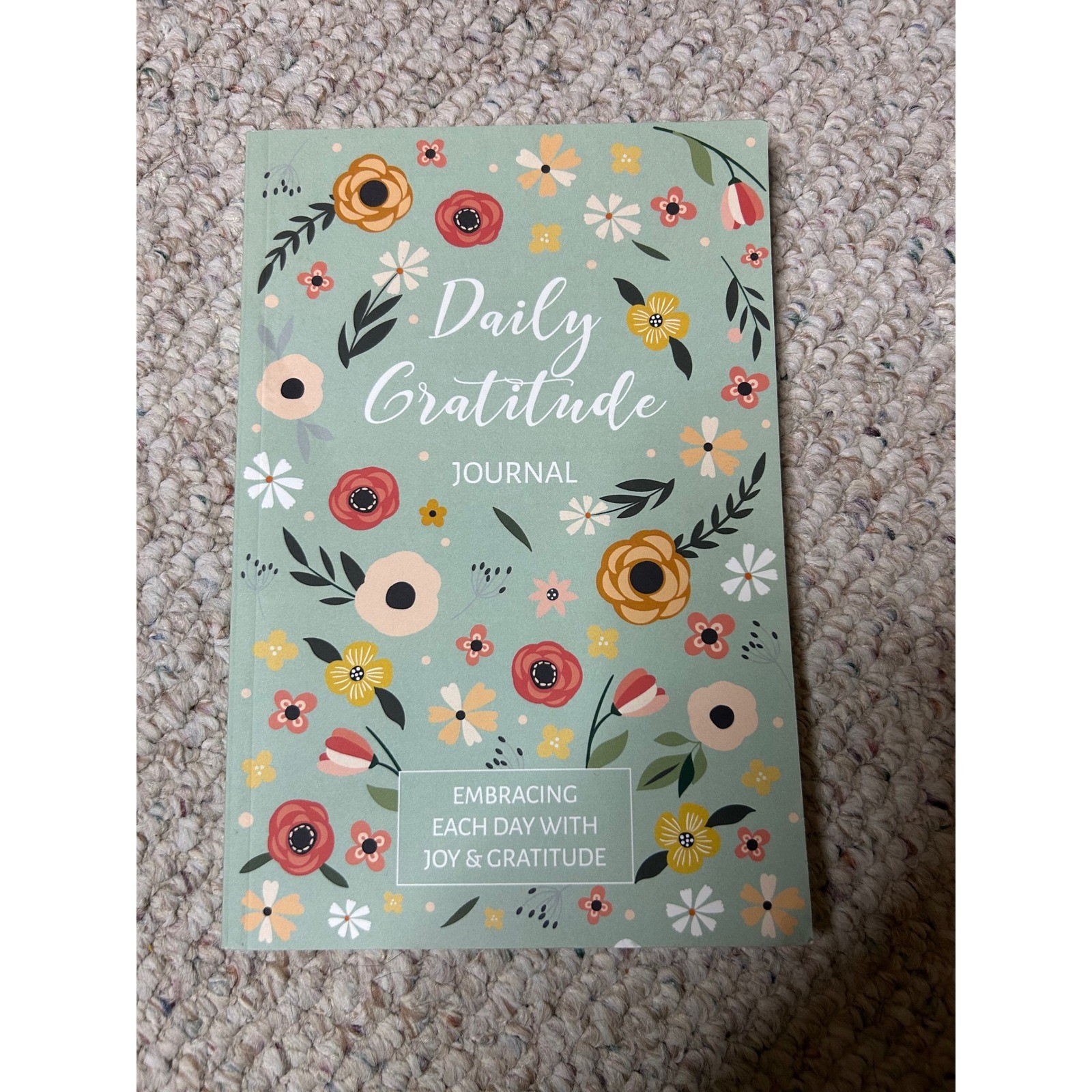Daily Gratitude Journal Floral Sage Green Softcover Notebook 9798632434881