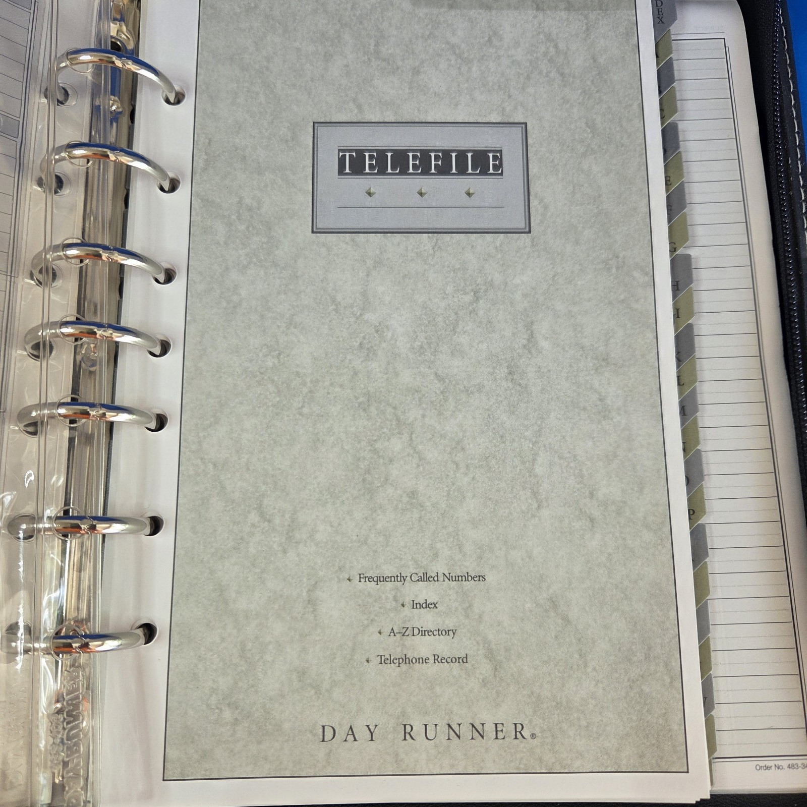 Day Runner Pro Business System Black 7-Ring Binder Planner Full Inside