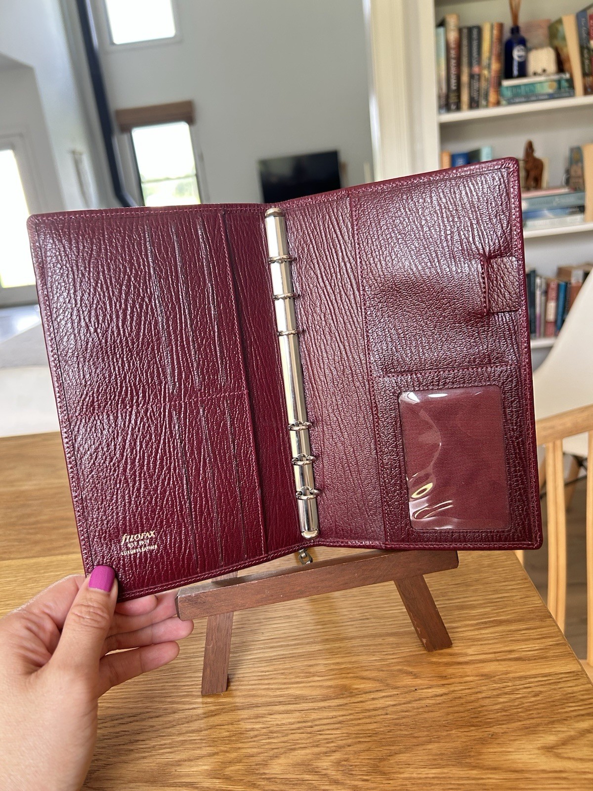 Filofax Chester Slimline Personal Size in Wine Organizer 6-Ring Planner Binder