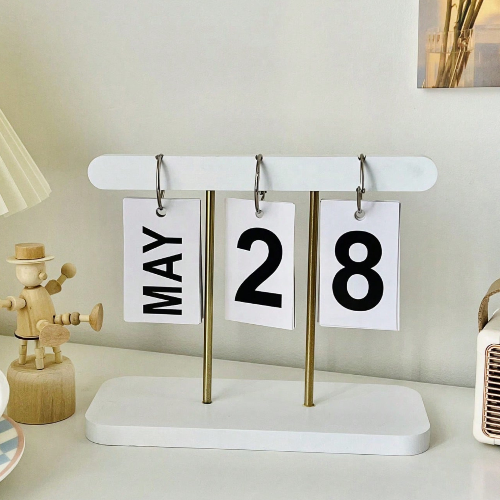 1X Flip Page Desk Calander Office Home Ring Turn Page Standing Fortune Calendar