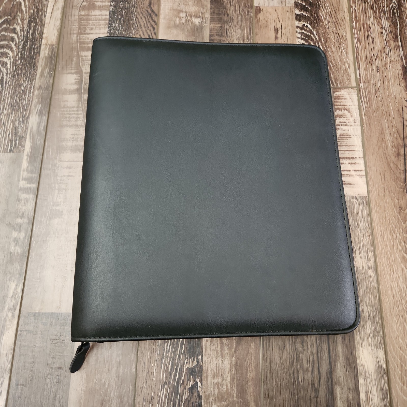 Large Franklin Covey Amway Binder 3 Ring Black Faux Leather Full Zip With Pocket