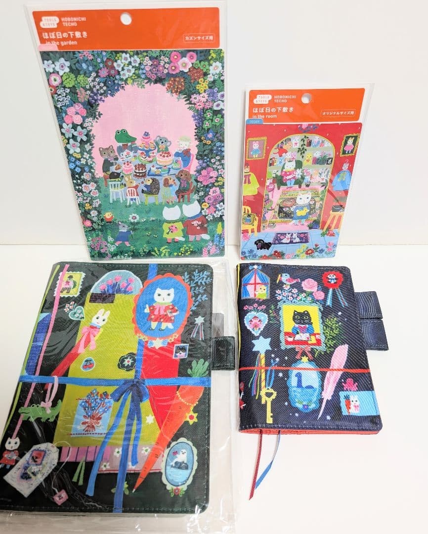 Hobonichi Techo 2025 Yumi Kitagishi Cousin Cover A5 & Under layment