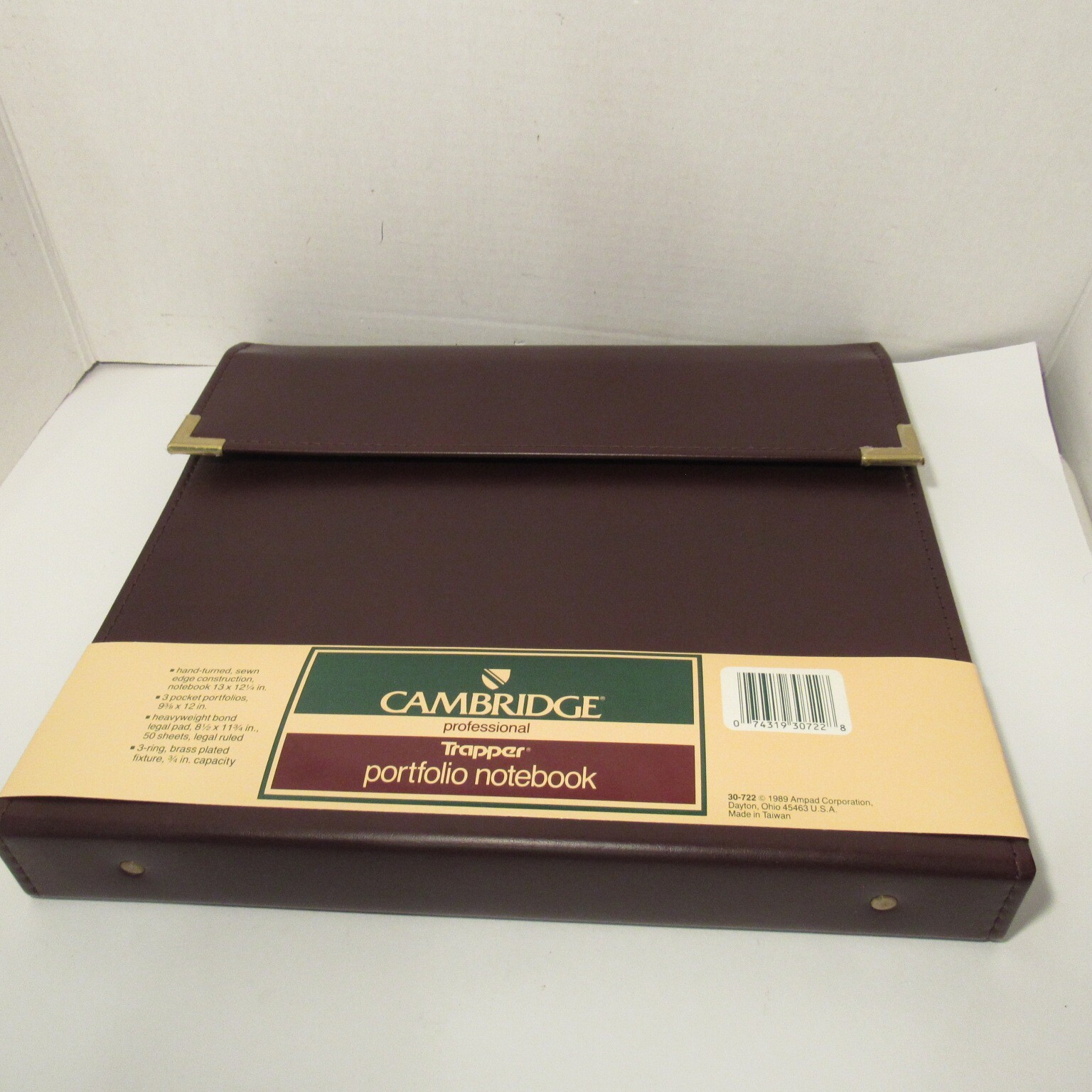 Cambridge Professional Trapper Portfolio Burgundy Notebook 13 x 12 1/4 in
