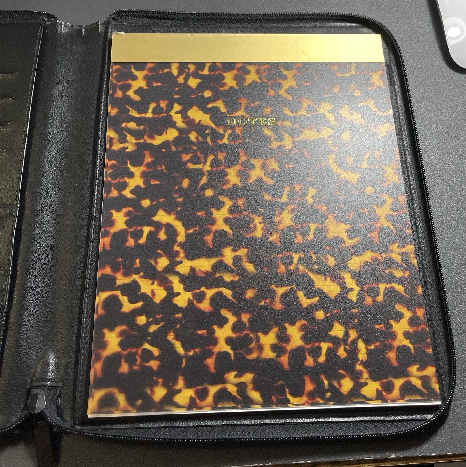 At-A-Glance Zippered Portfolio Padfolio 12″ [Undated]